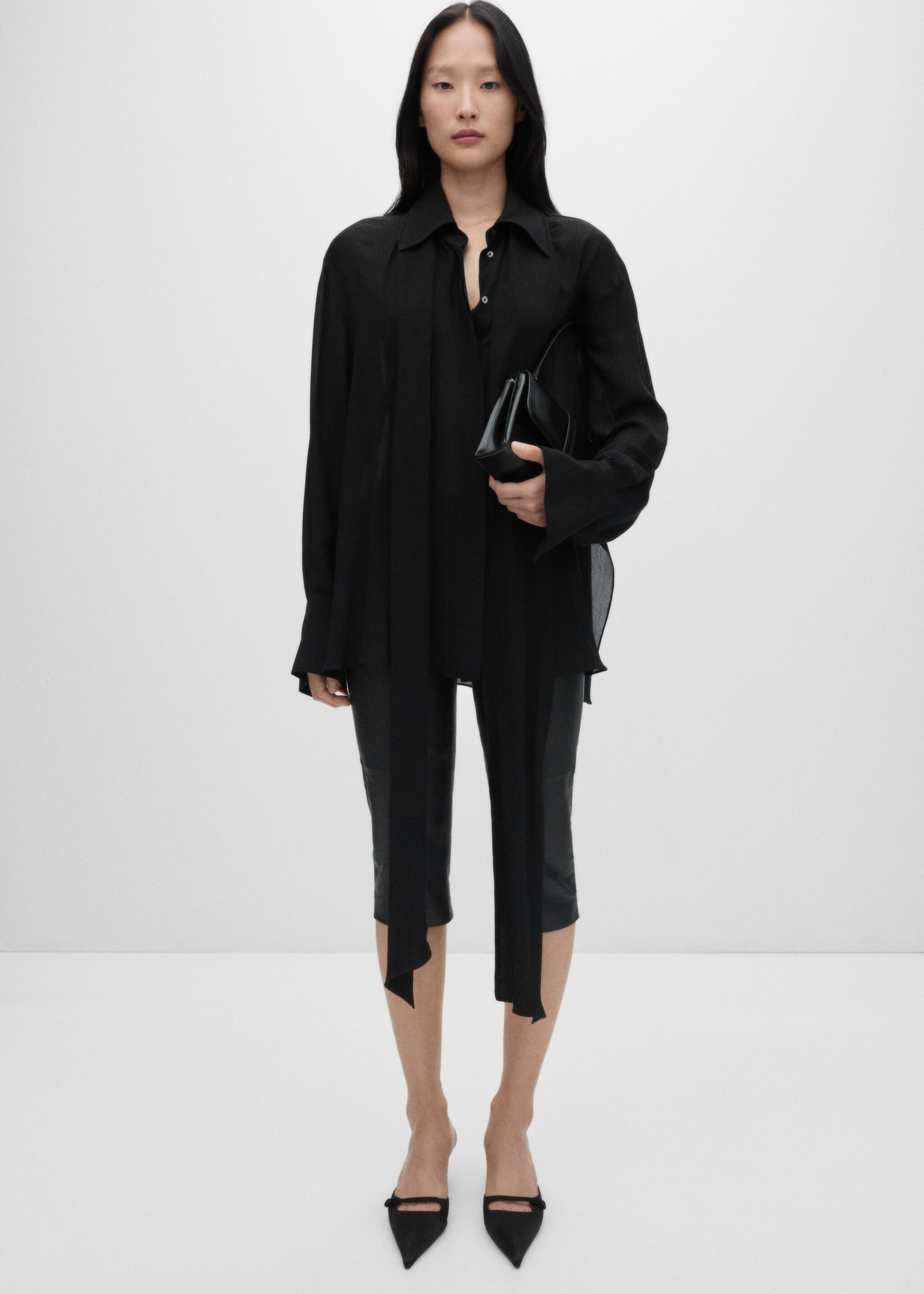 Semi-transparent lace shirt - General plane, Black. Ref: 77016764-00.