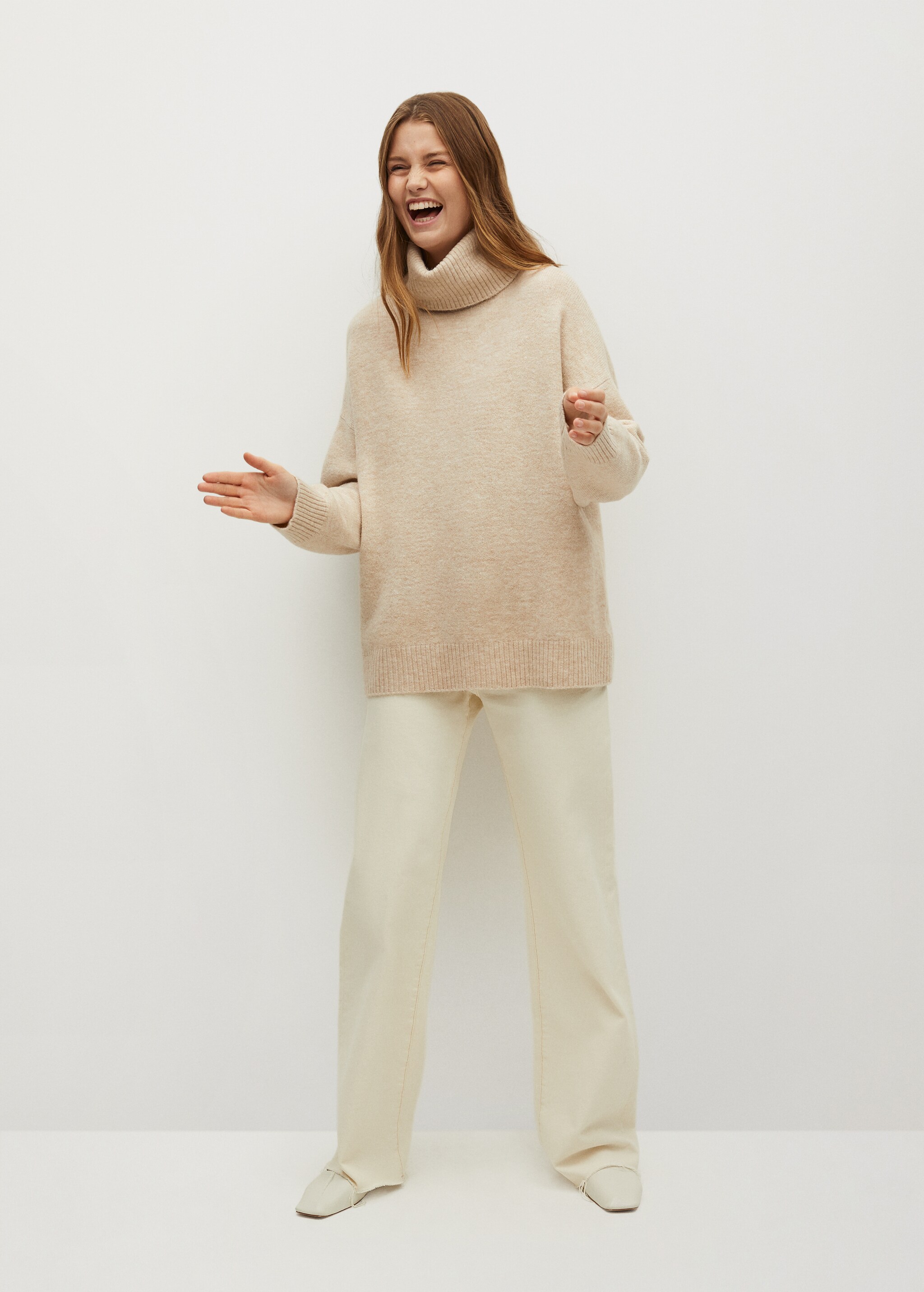 Jersey oversize cuello vuelto - Plano general