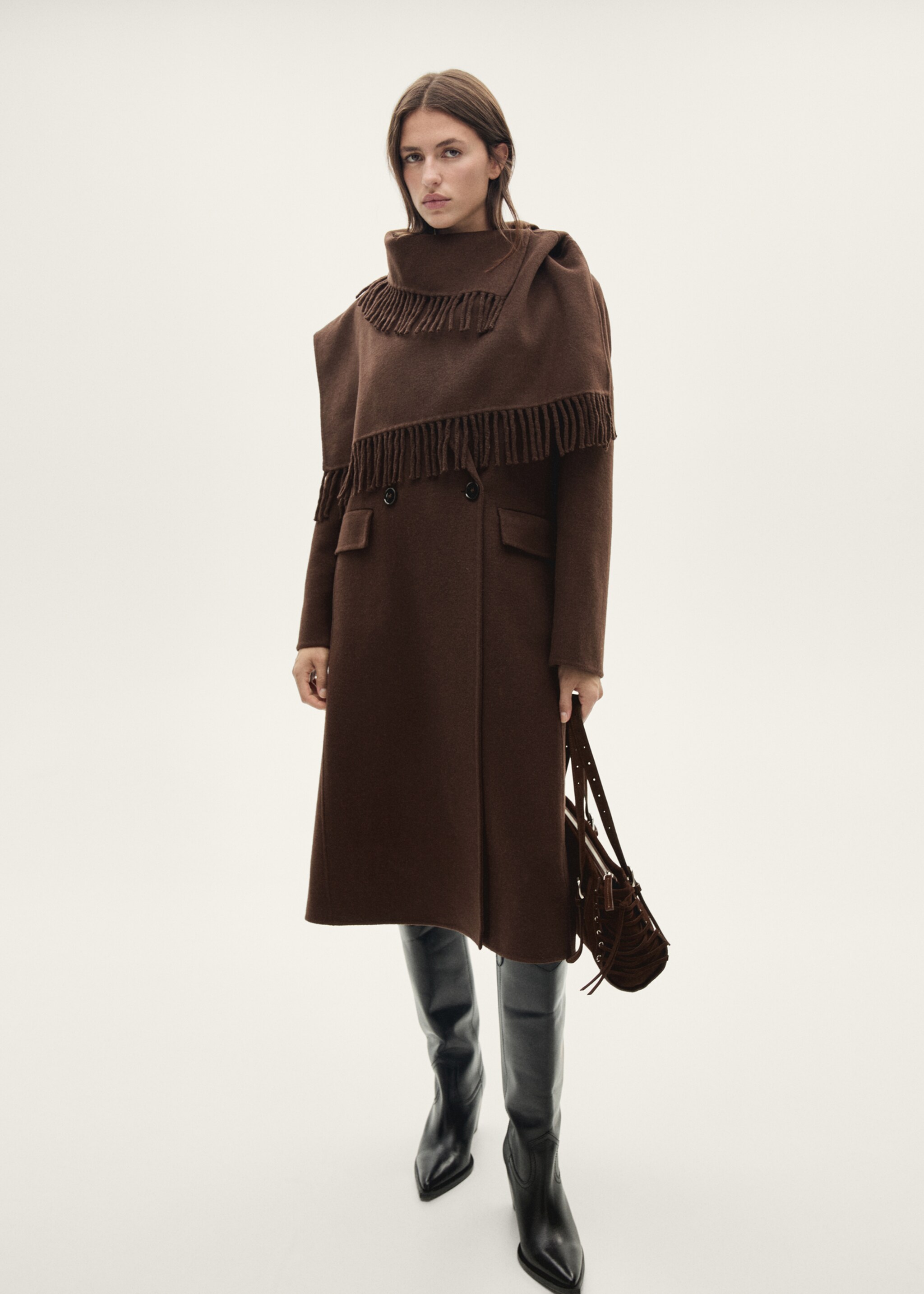 Manteau laine écharpe franges - Plan général, Chocolat. Ref: 77017679-00.