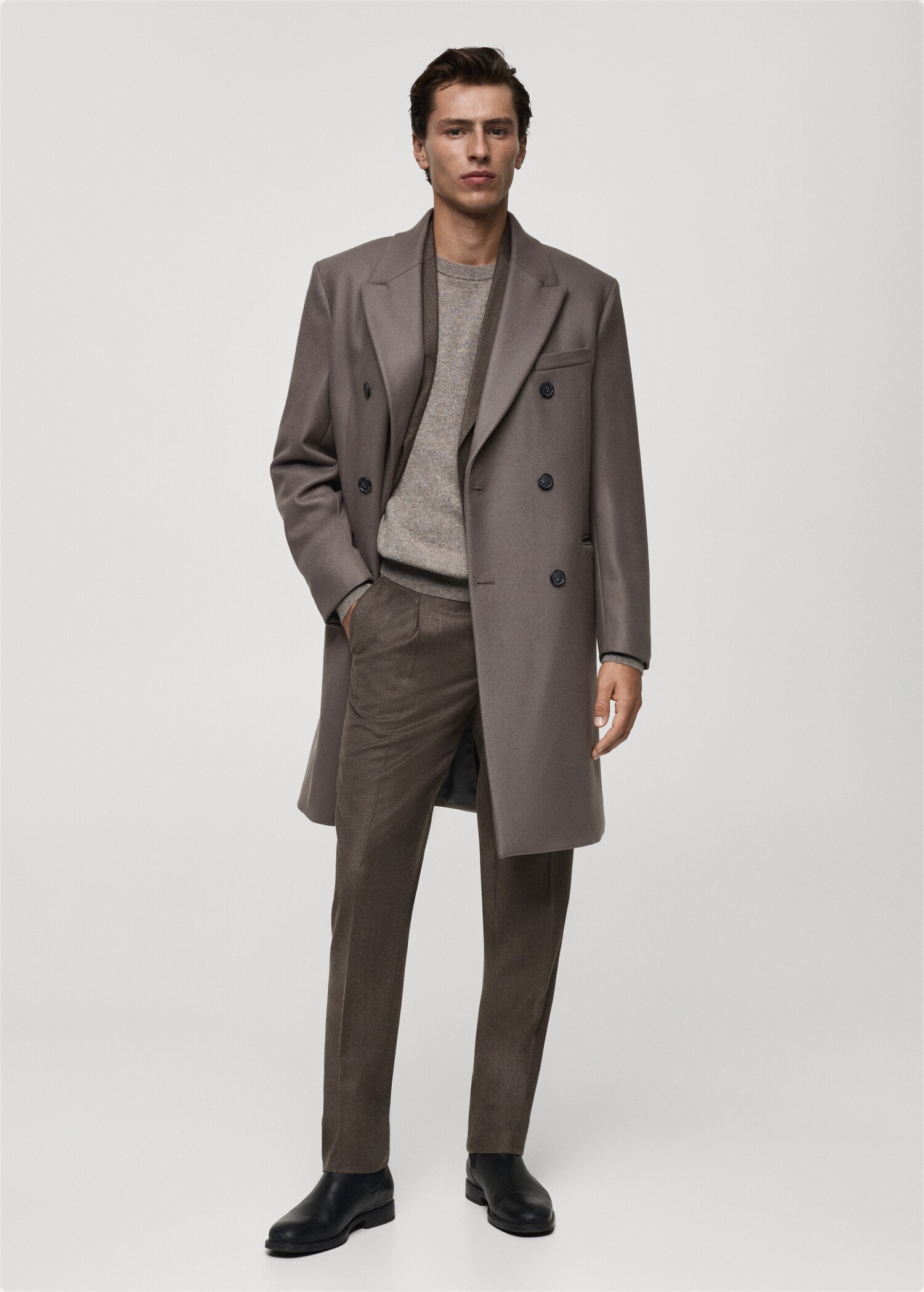 100% Italian wool double-breasted coat - General plane