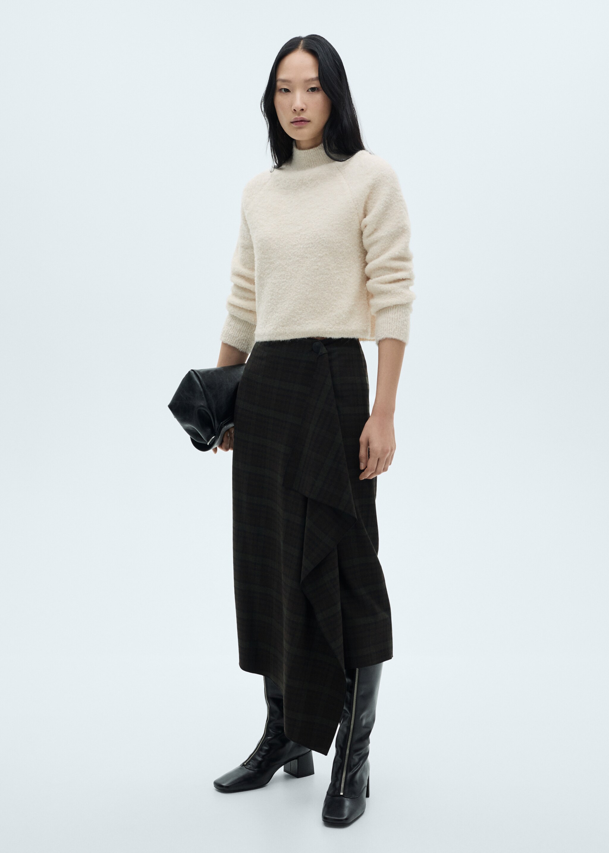 Perkins-neck bouclé sweater - General plane, Ecru. Ref: 77019074-00.