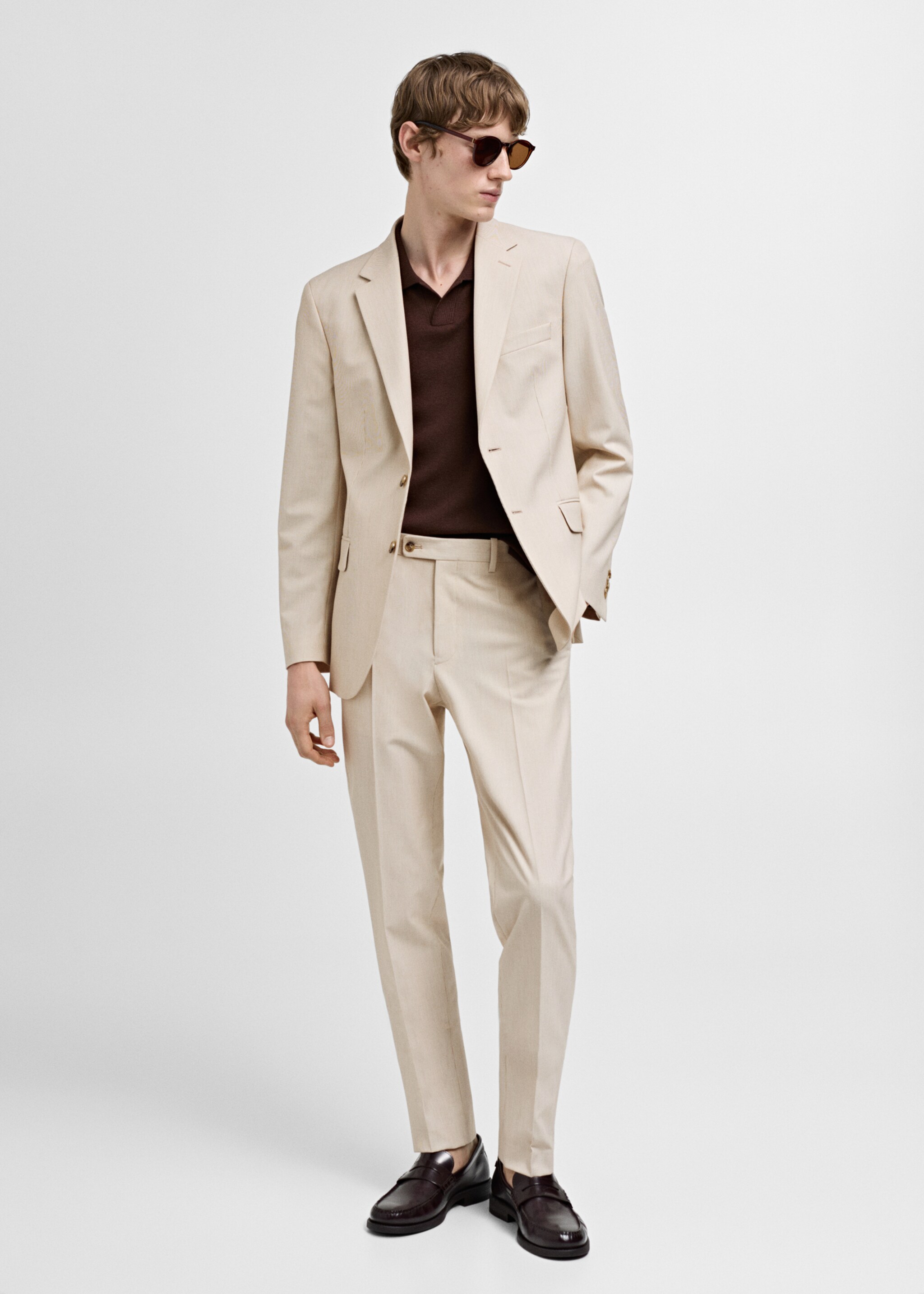 Americana traje slim fit tejido comfort stretch - Plano general, Beige. Ref: 77020574-00.