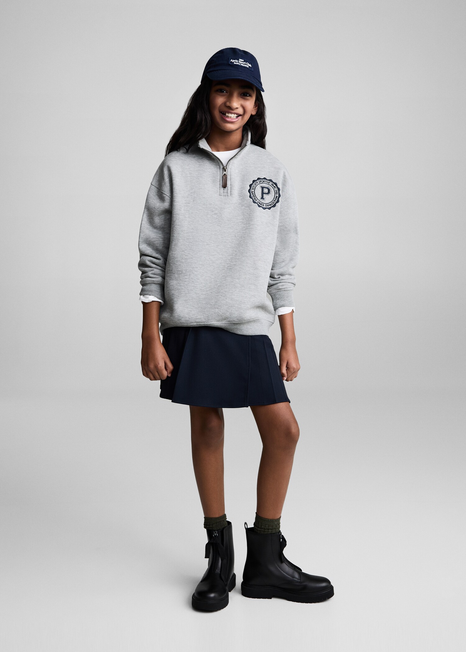 Baumwoll-Sweatshirt mit Stickdetail - Allgemeine Ansicht