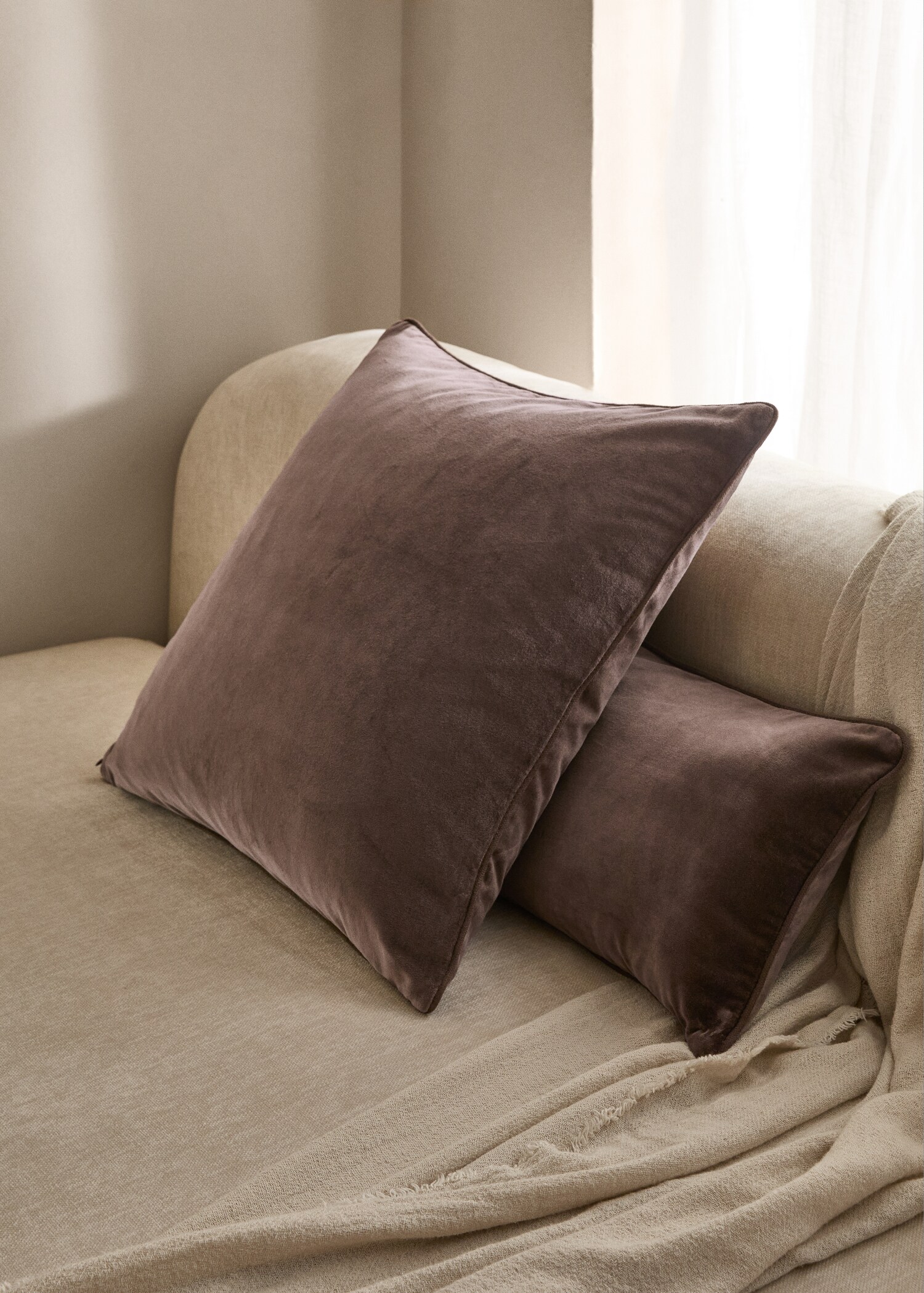 Velvet cushion case 60x60cm - General plane