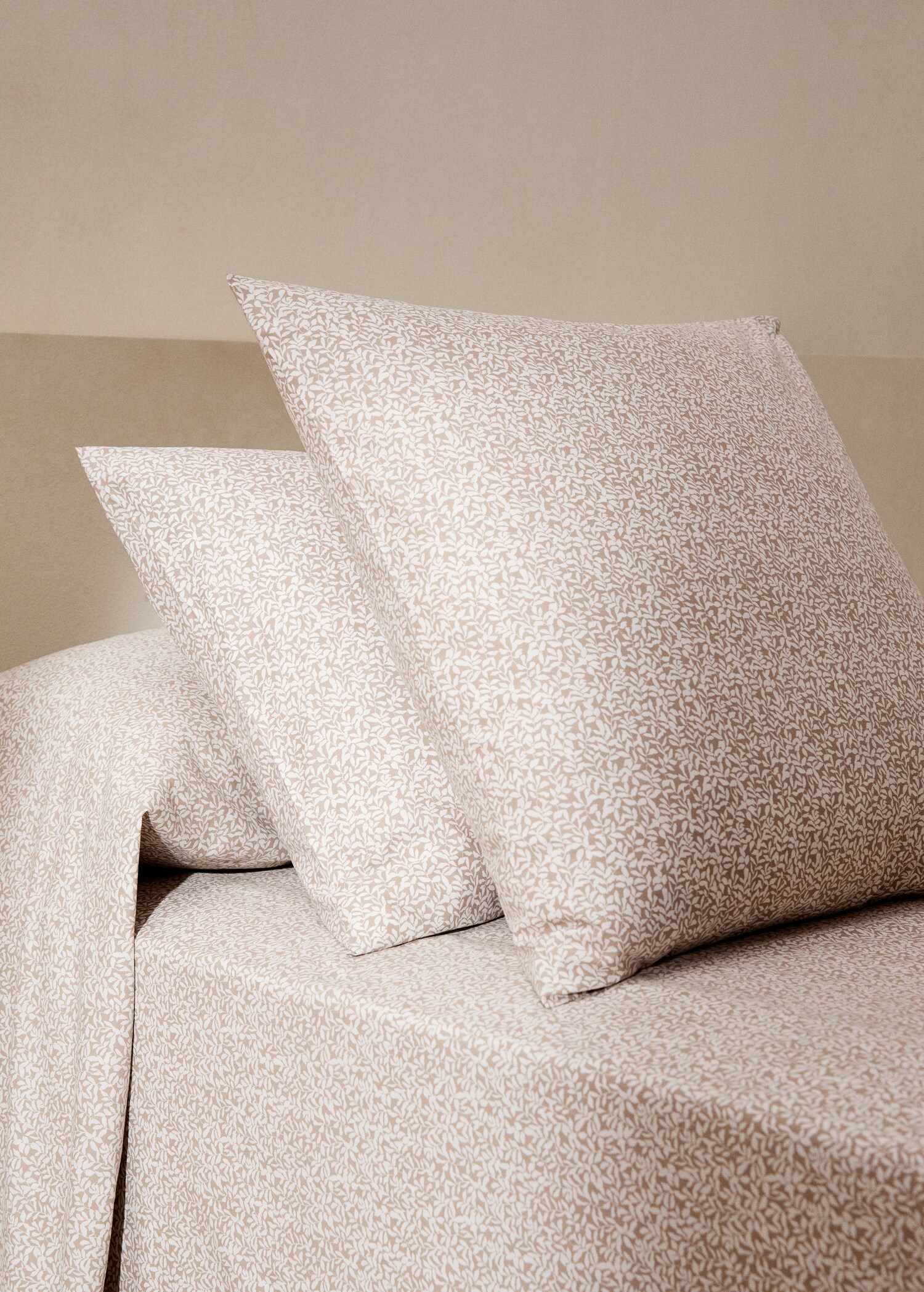 Micro-flower printed pillowcase 50x75cm - General plane