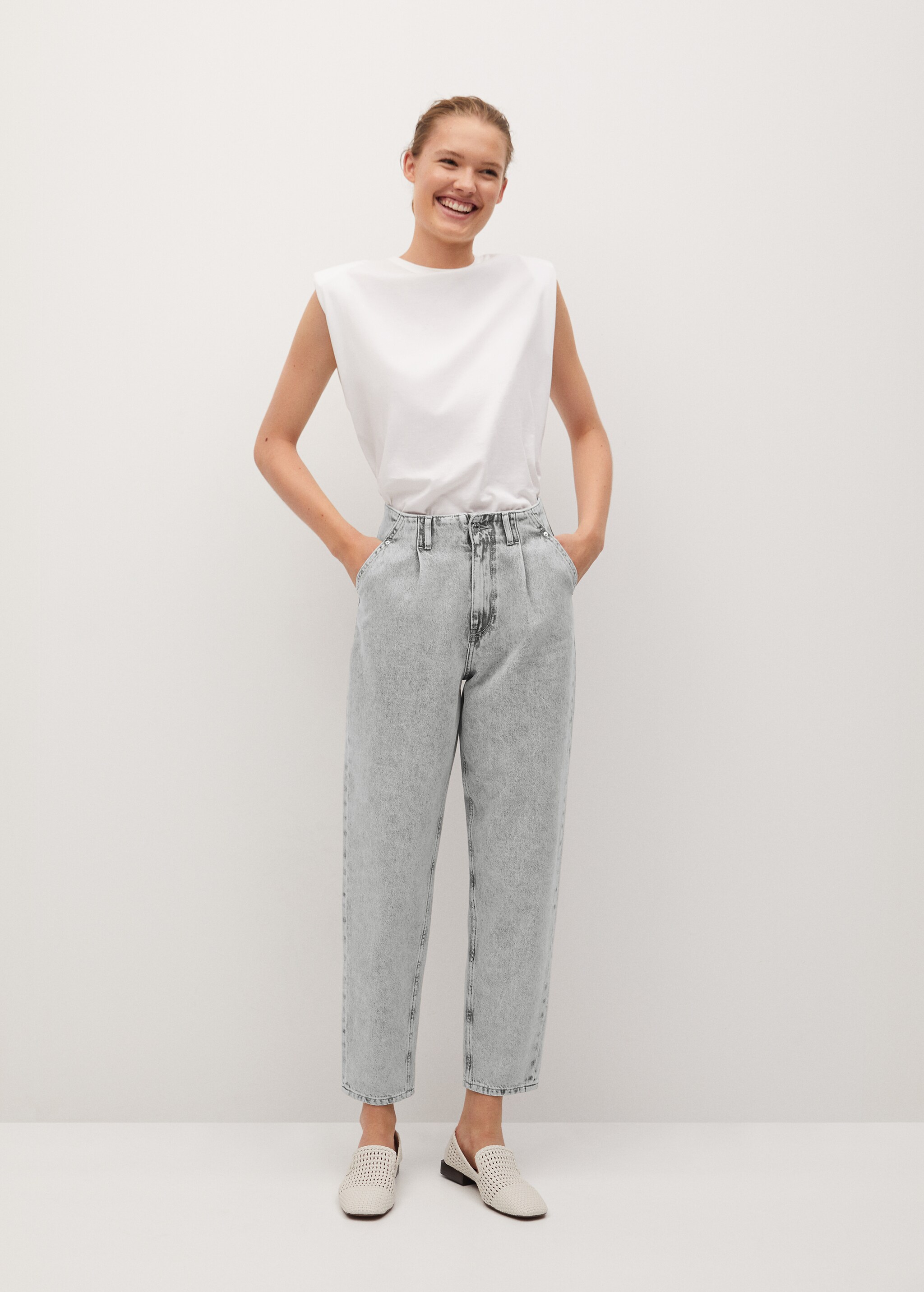 Dart slouchy jeans - General plane