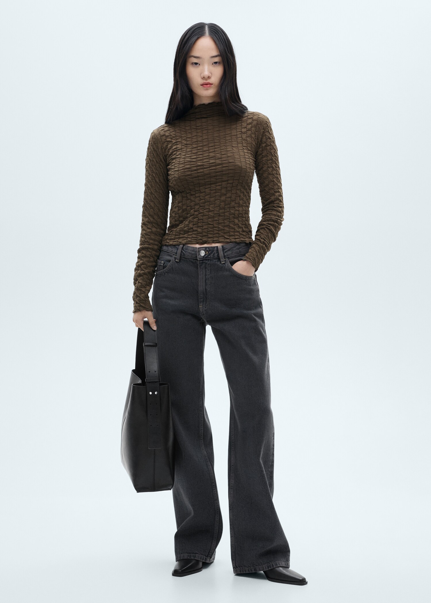 Long-sleeved t-shirt with ruffles - General plane