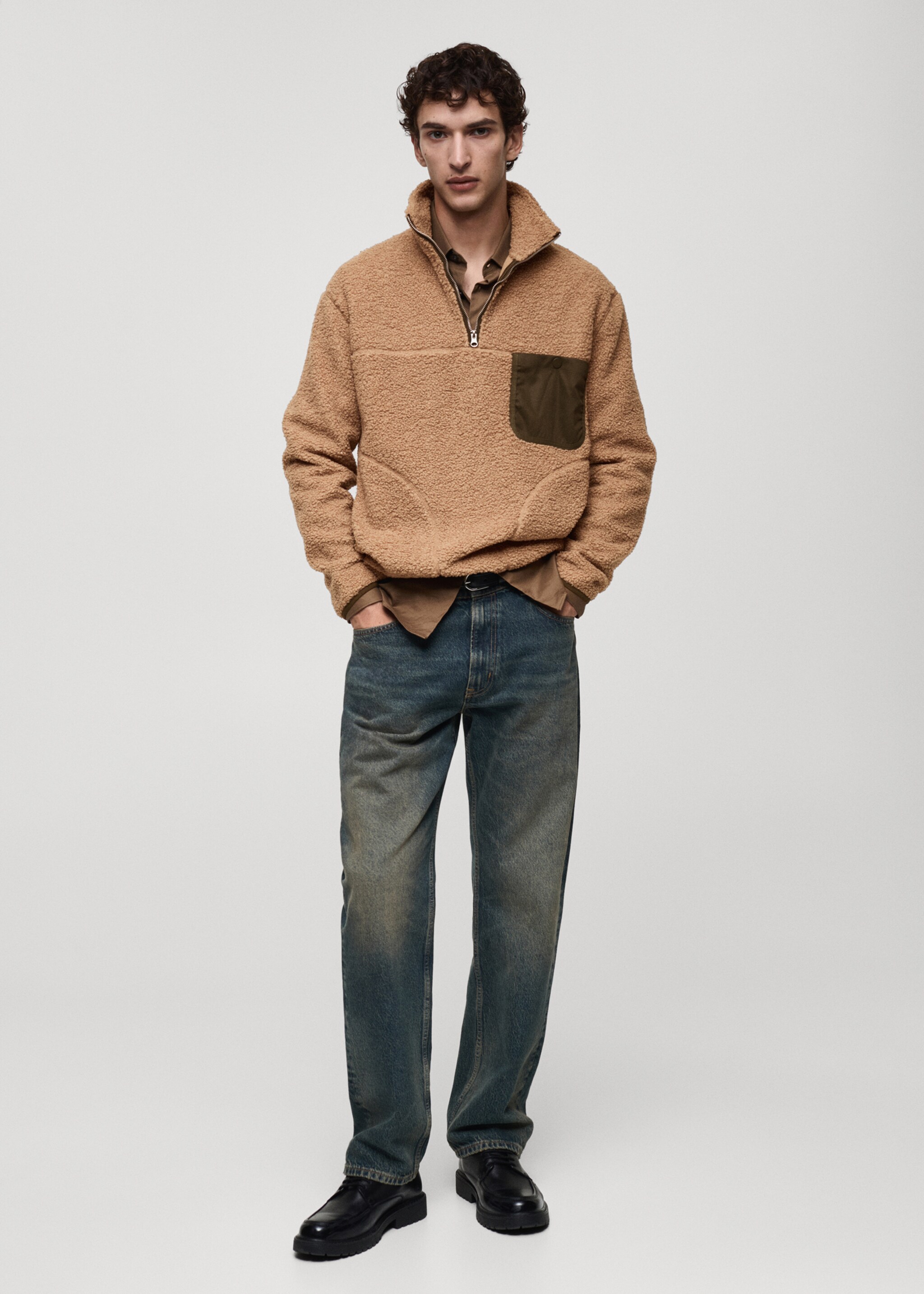 Kunstshearling-Sweatshirt mit Tasche - Allgemeine Ansicht, Mittelbraun. Ref: 77027927-00.