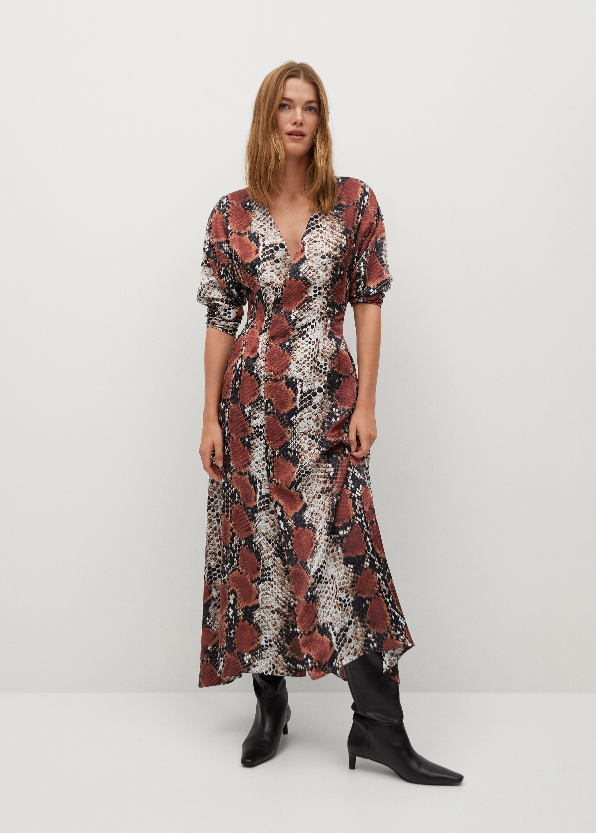 Vestido estampado serpiente - Plano general