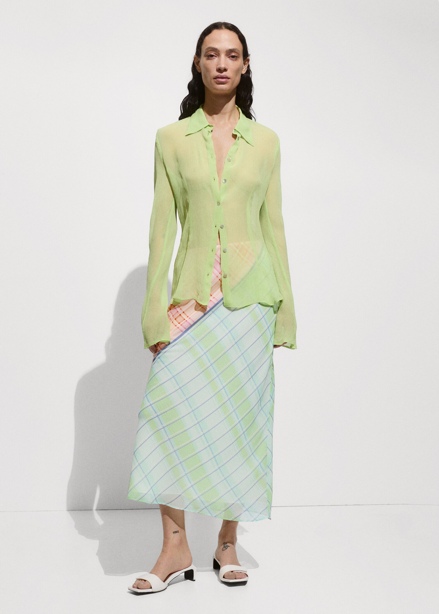 Falda larga estampada - Plano general