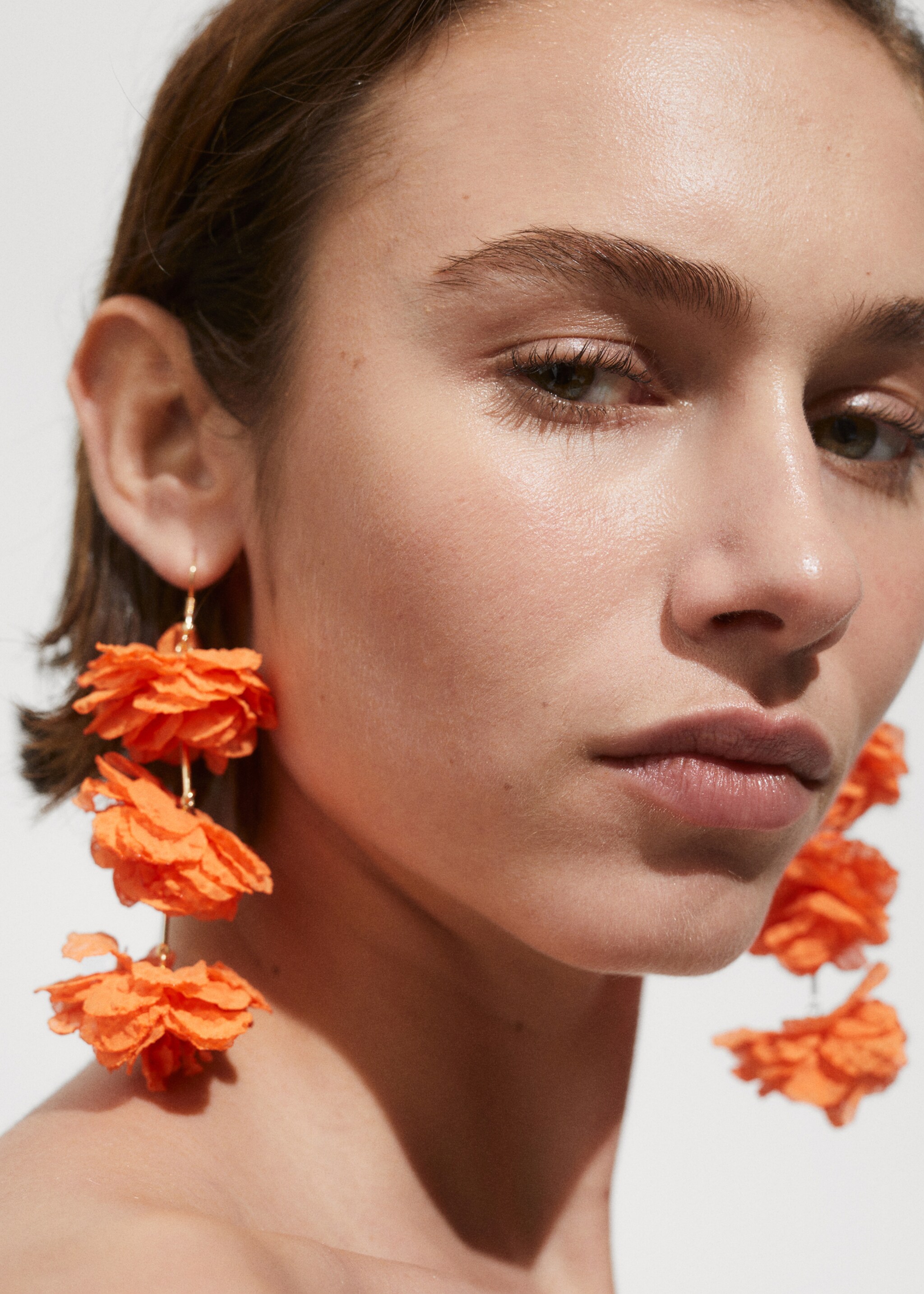 Flower pendant earrings - General plane