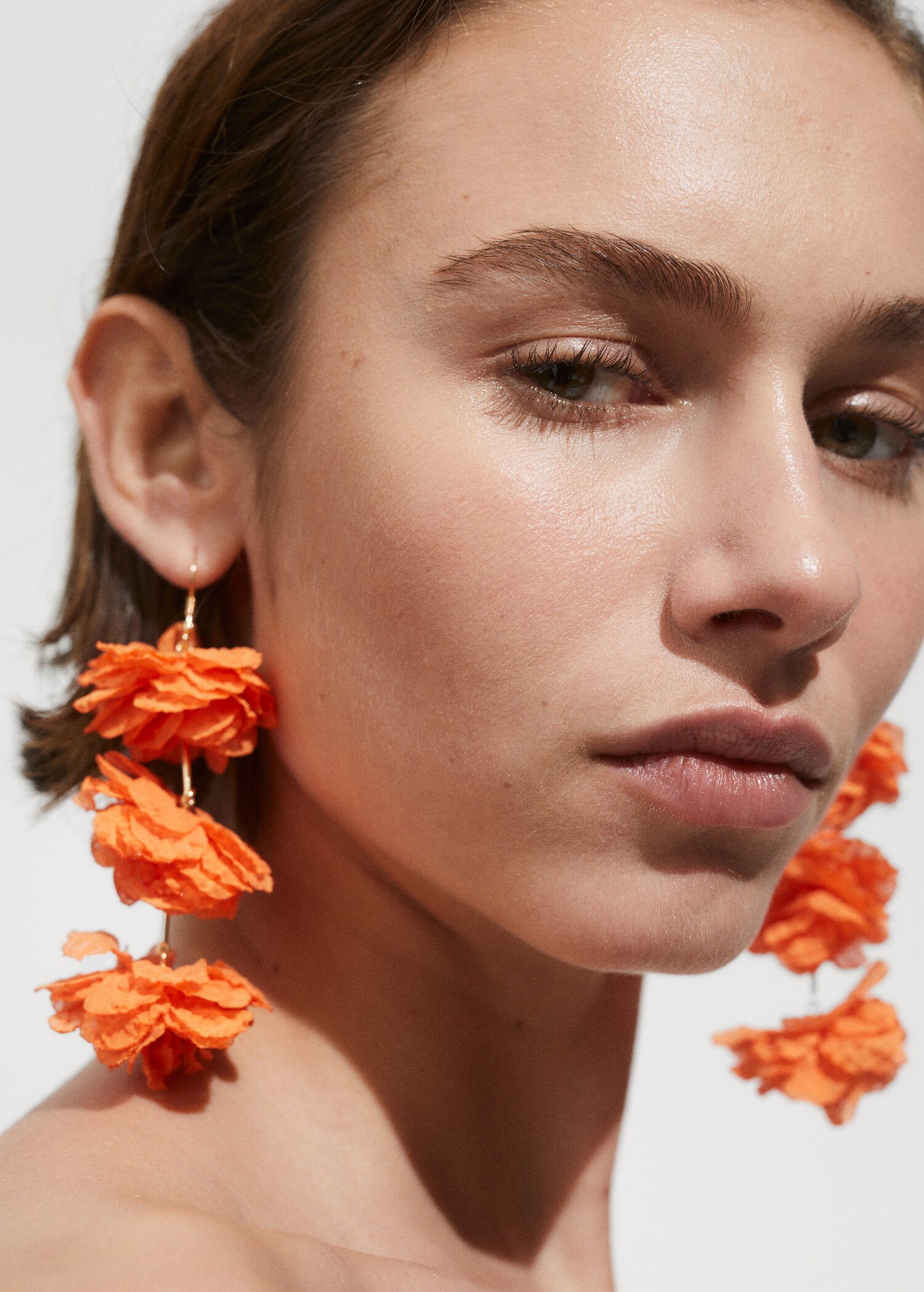 Flower pendant earrings - General plane