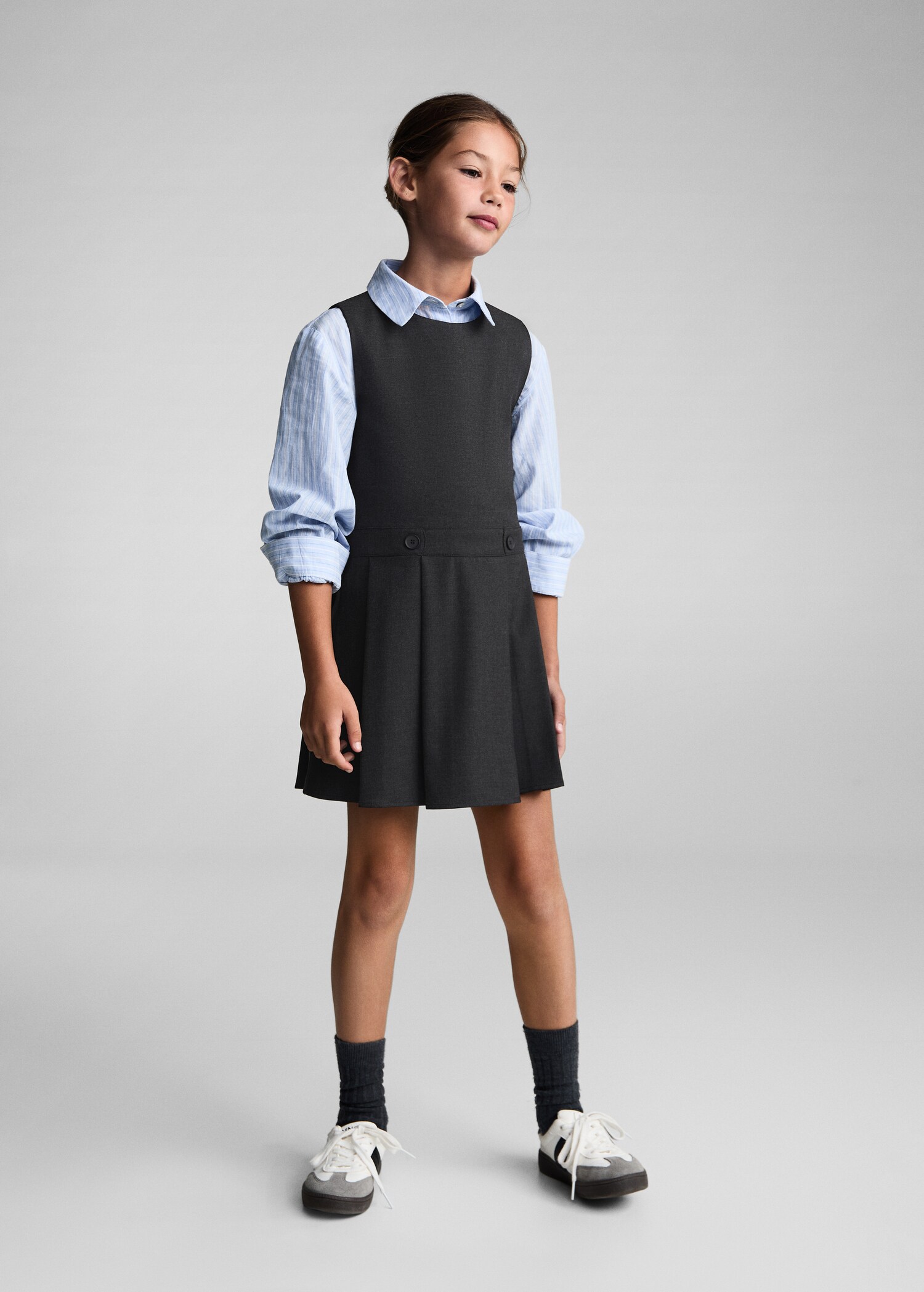 Robe courte plissée - Plan général