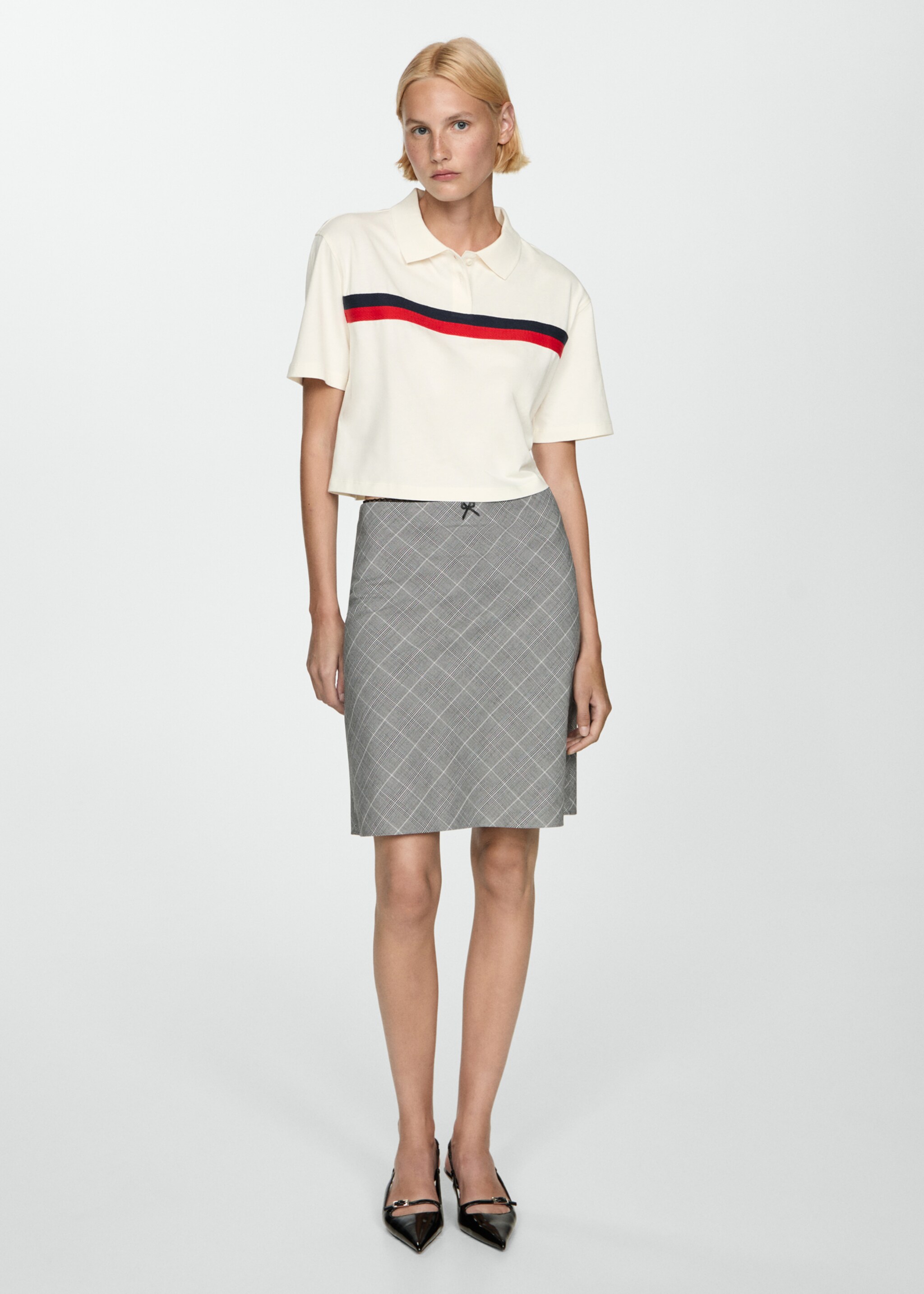 Cropped polo shirt with striped detail - General plane, White. Ref: 77034023-00.