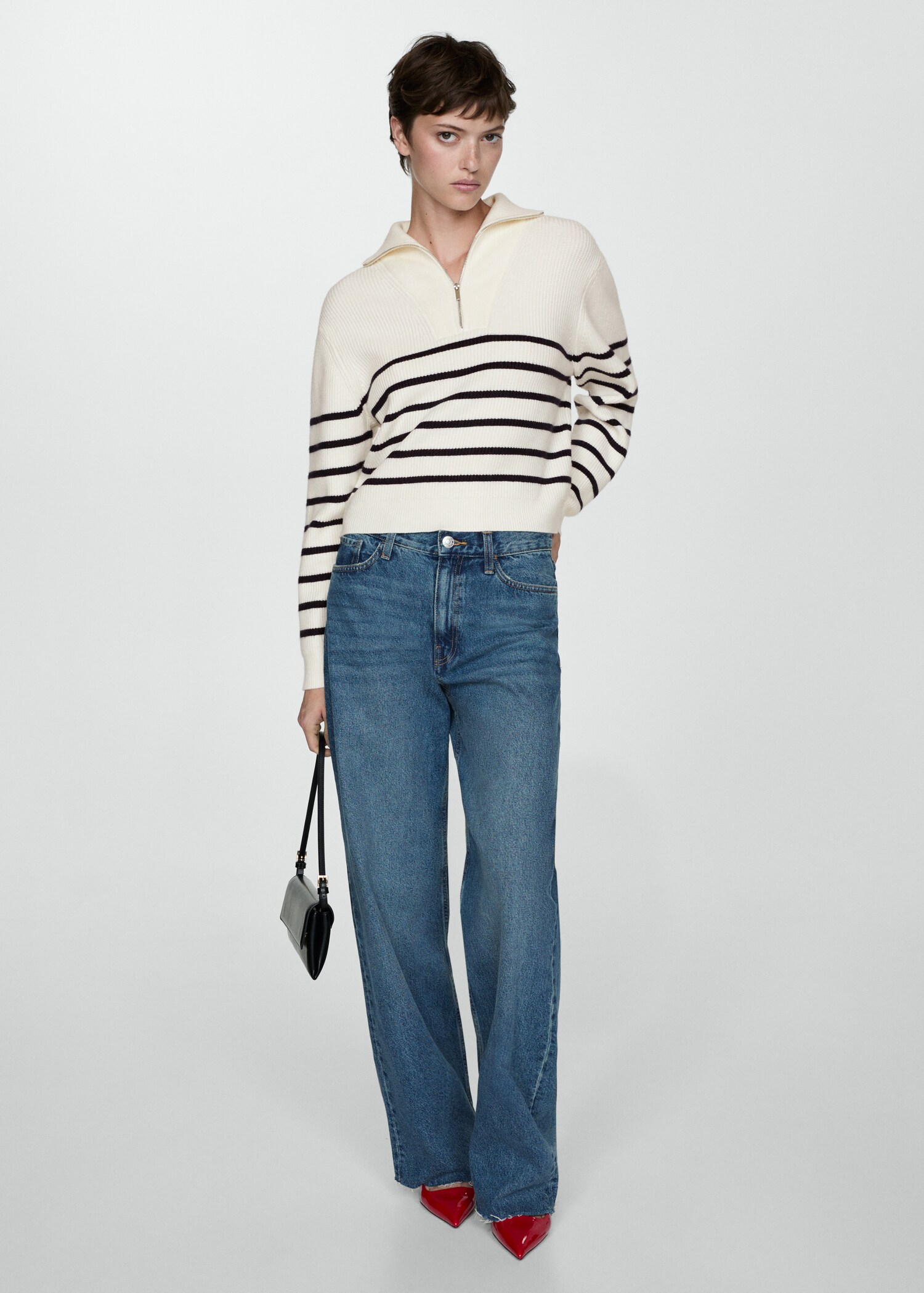 Striped sweater with zip - General plane