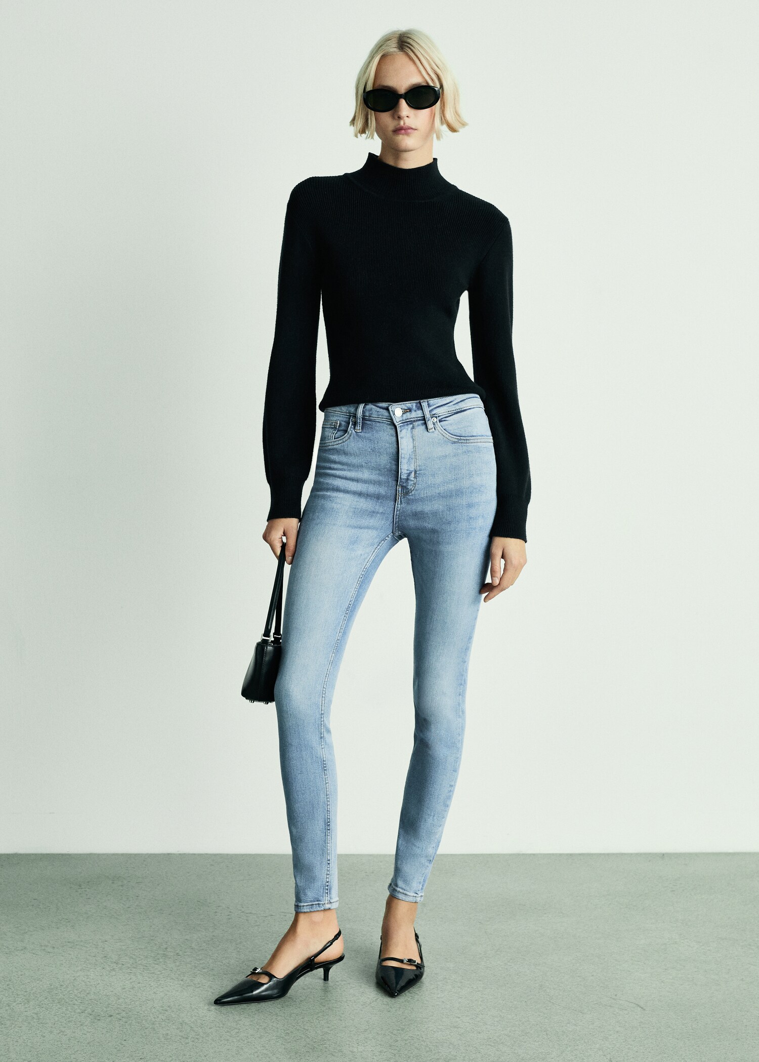 Skinny Jeans mit hohem Bund - Allgemeine Ansicht