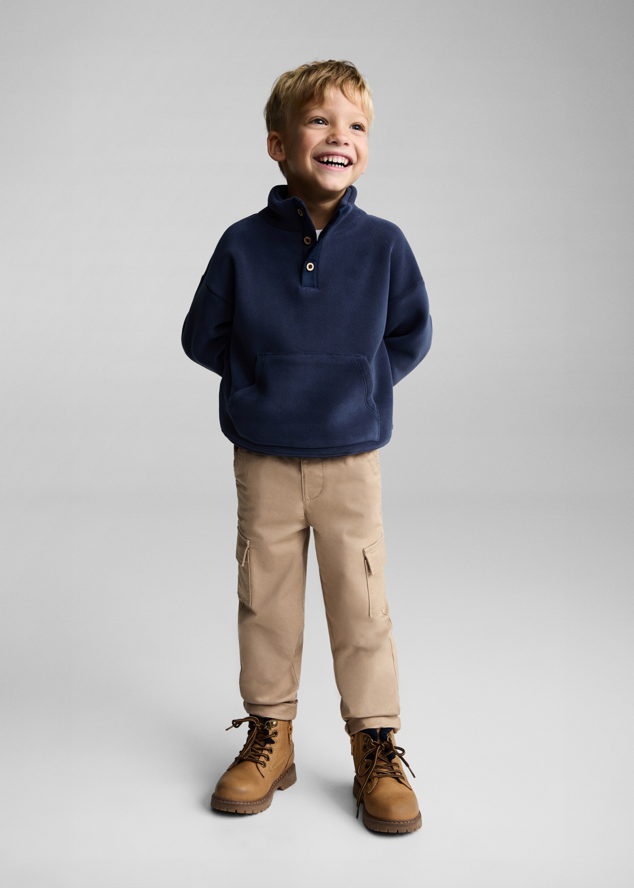 Elastic waist cargo trousers - General plane, Sand. Ref: 77034441-00.