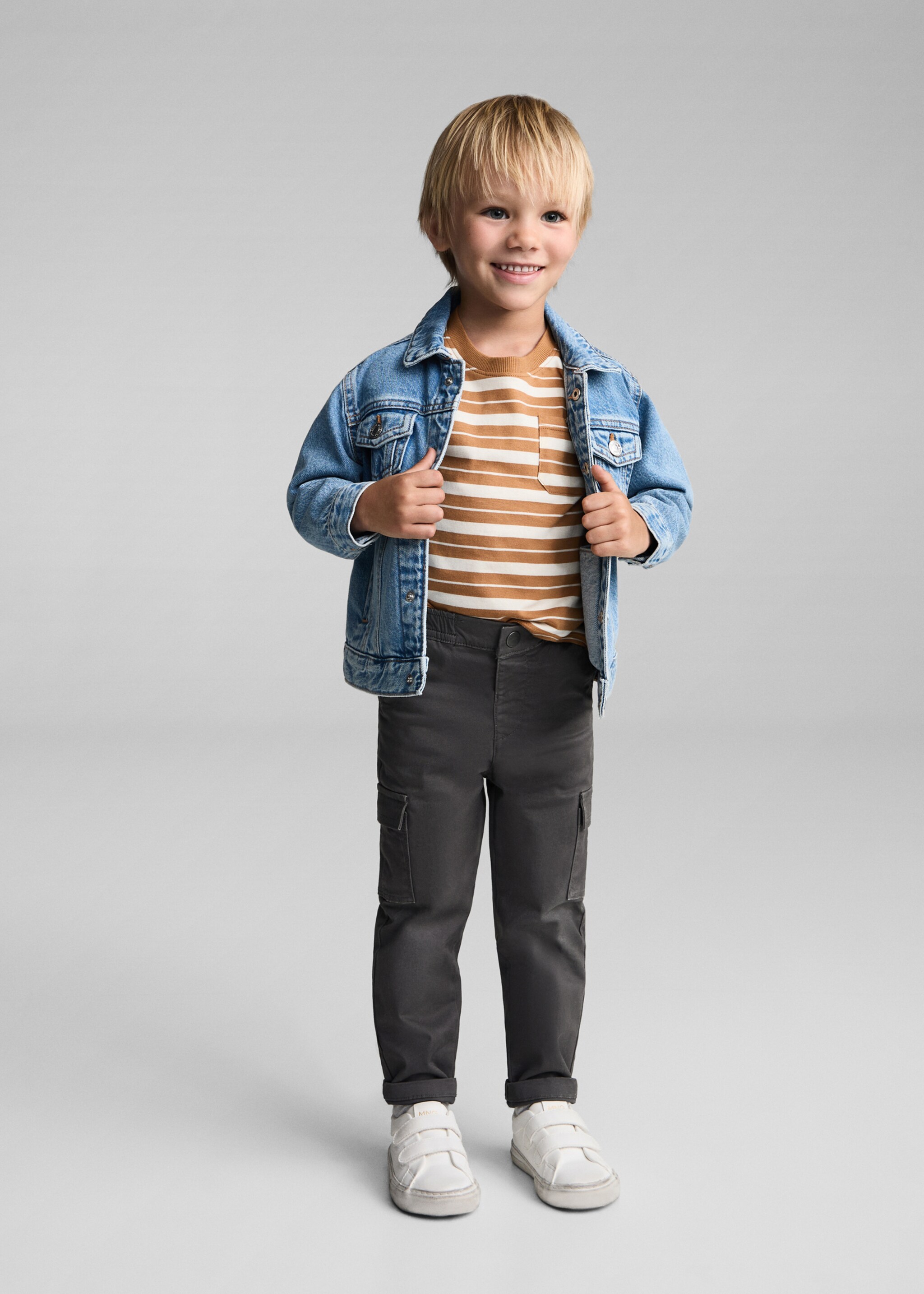 Elastic waist cargo trousers - General plane, Charcoal. Ref: 77034441-00.