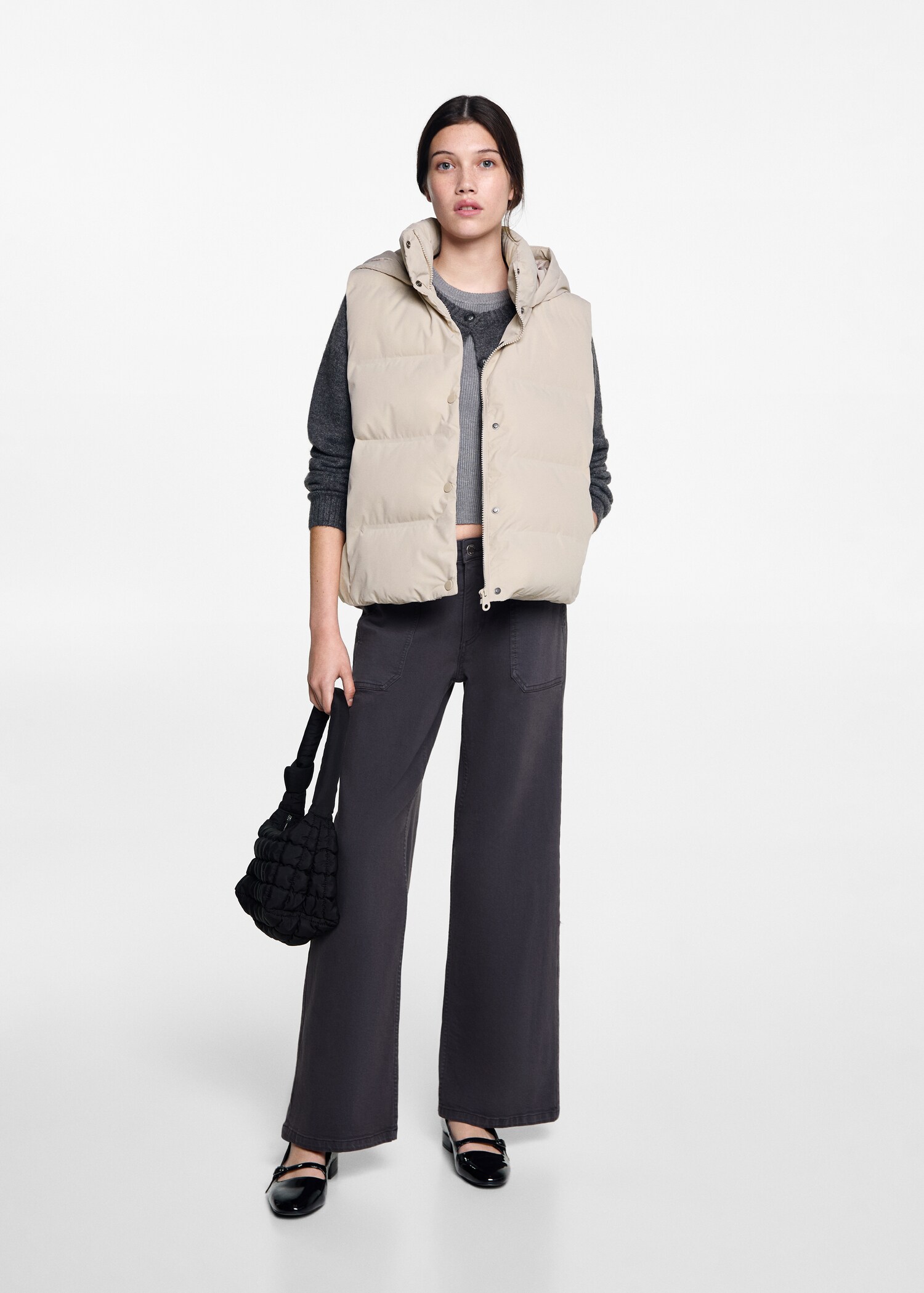 Quilted vest with hood - General plane