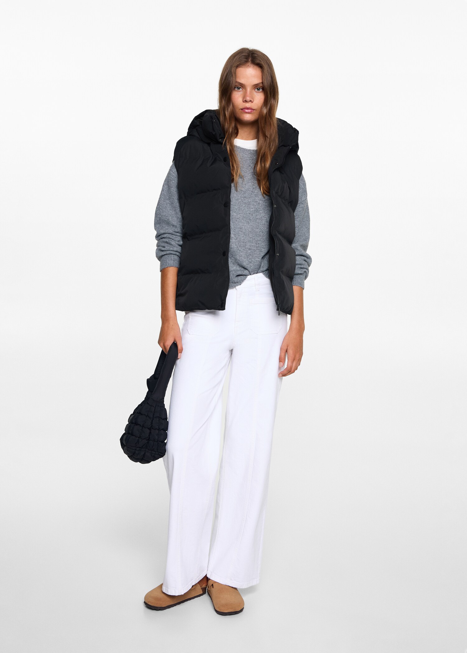 Quilted vest with hood - General plane