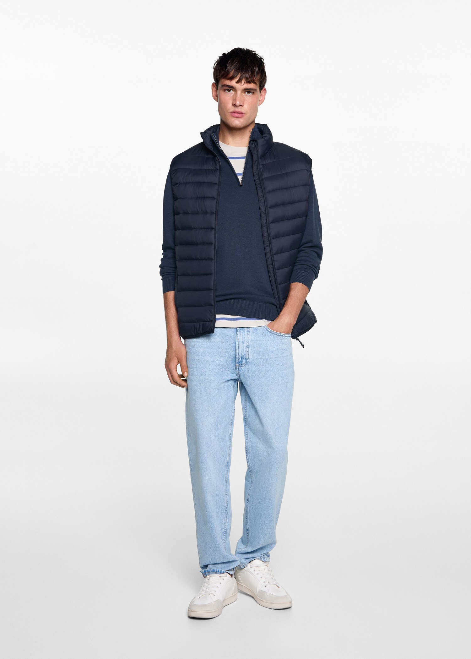 Quilted gilet - General plane