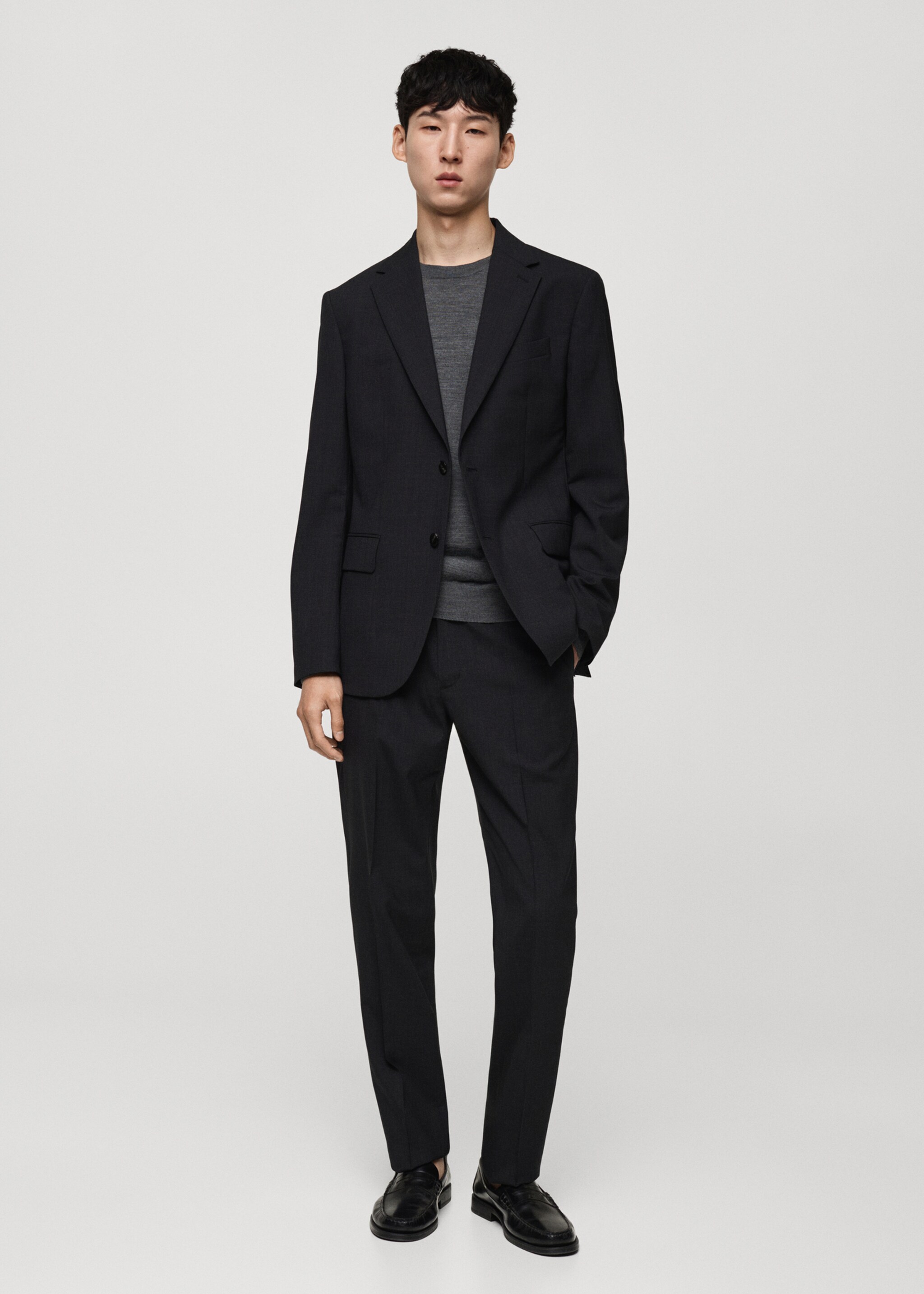 Pantaloni de costum slim fit din lână virgină 100 % - Plan general, Gri. Ref: 77035971-00.