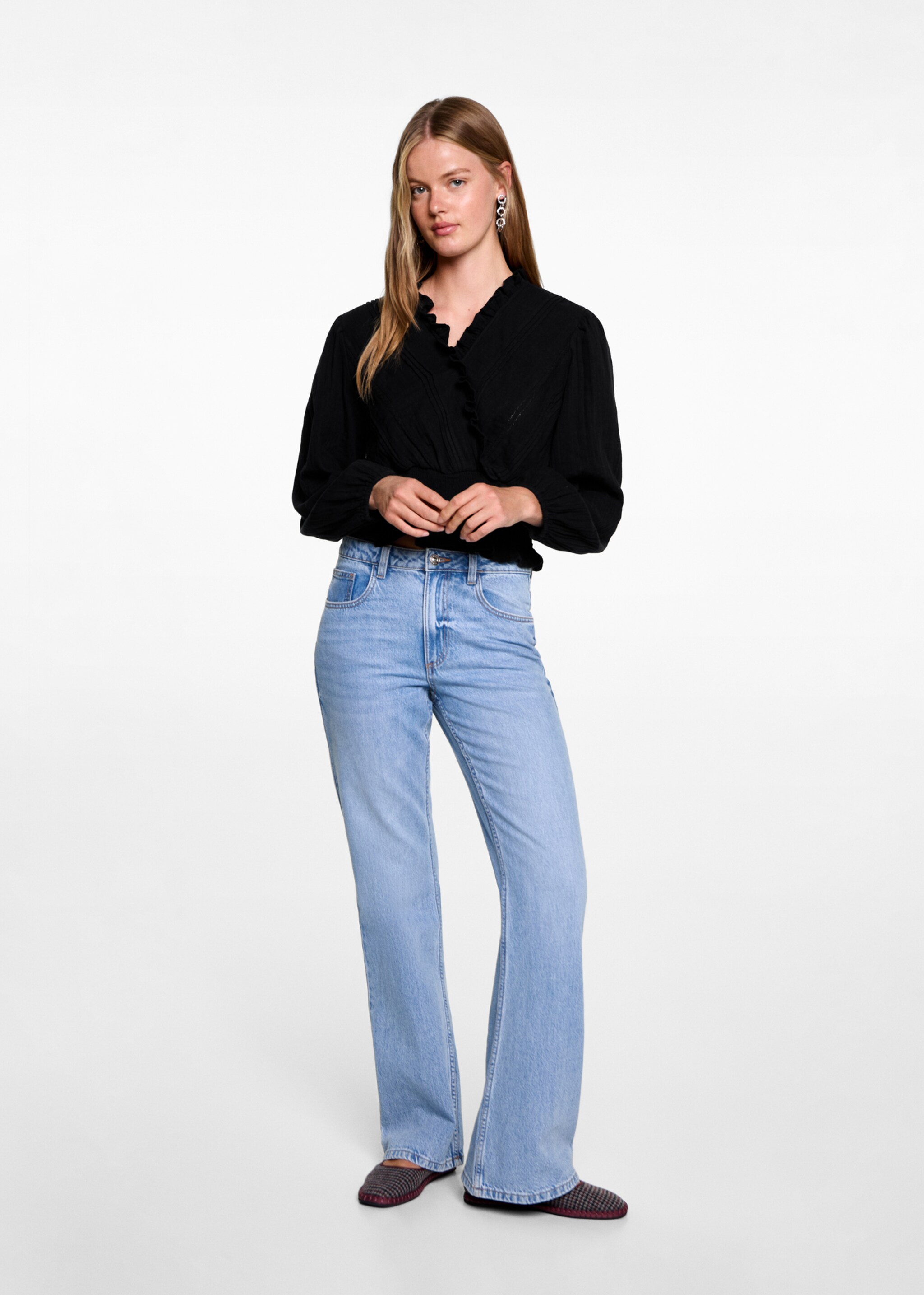 Wrap V-neckline blouse - General plane, Black. Ref: 77036001-00.