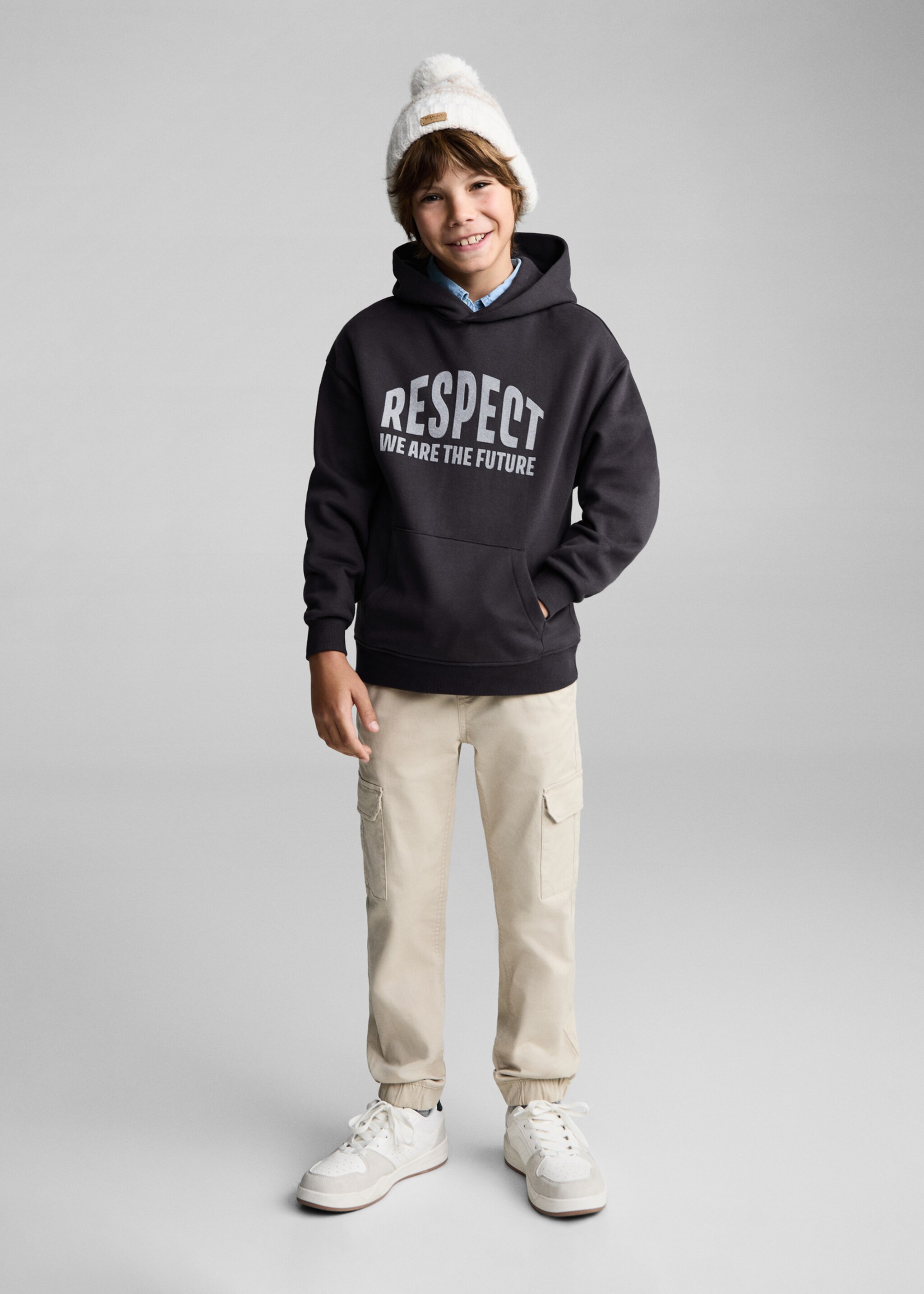Gemustertes Kapuzen-Sweatshirt - Allgemeine Ansicht, Anthrazit. Ref: 77036727-00.