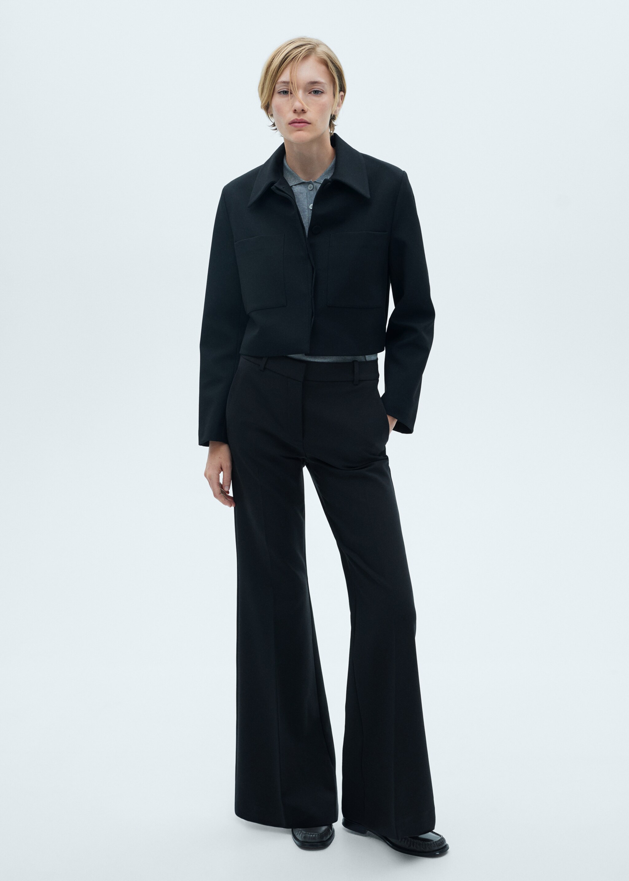 Mid-rise flared trousers - General plane, Black. Ref: 77036756-00.