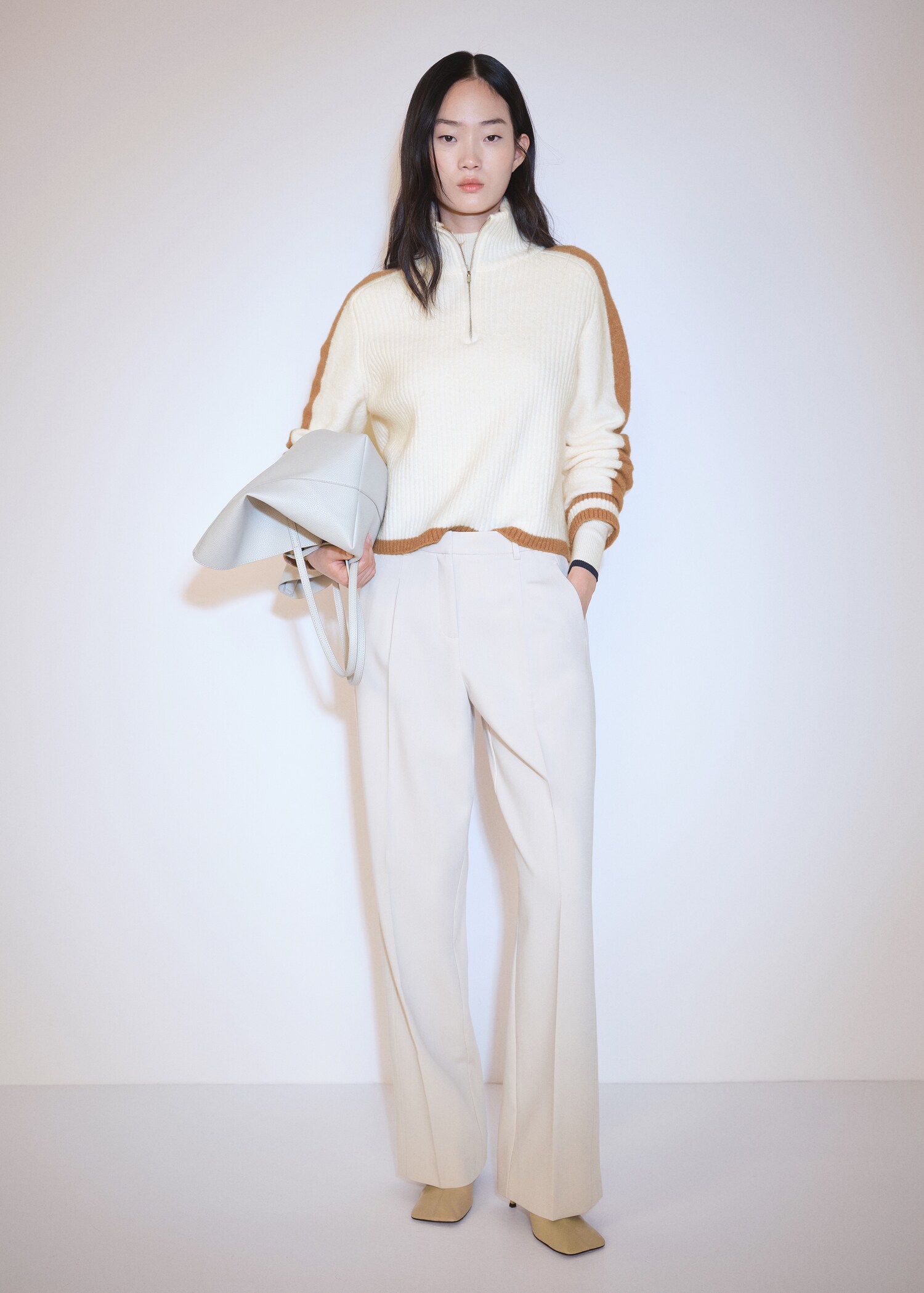 Striped sweater with zip - General plane