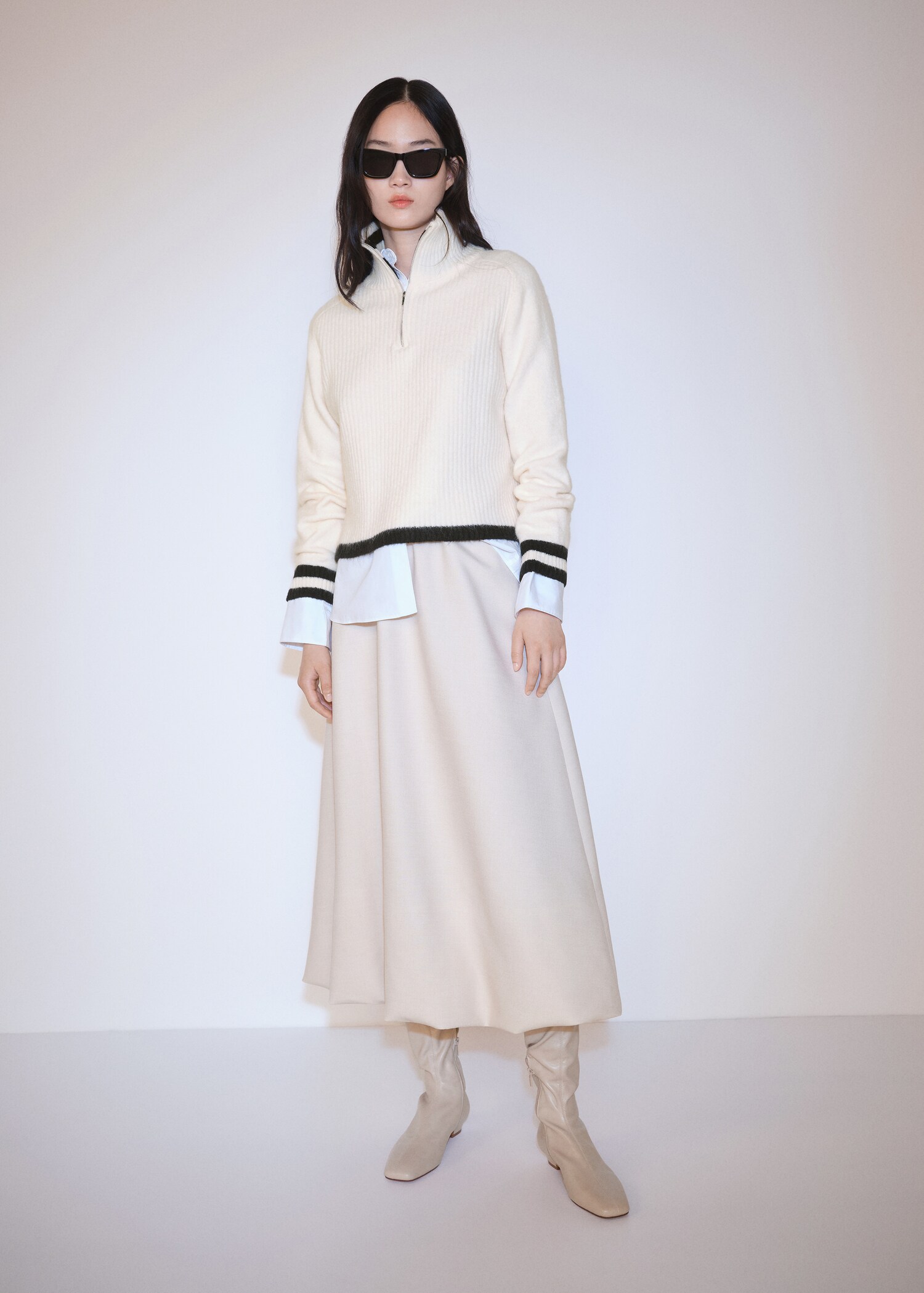 Striped sweater with zip - General plane