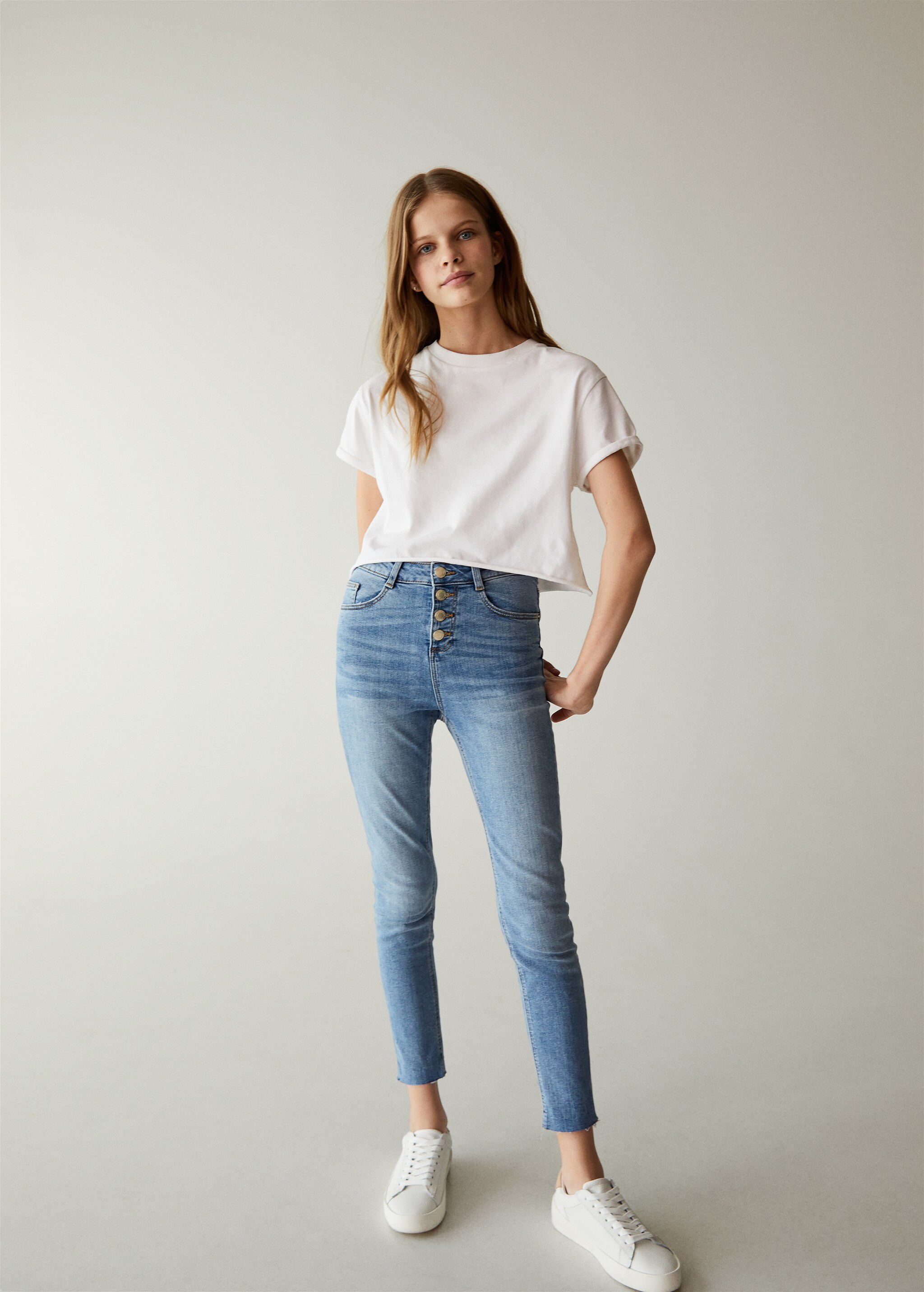 Jeans tiro alto - Plano general