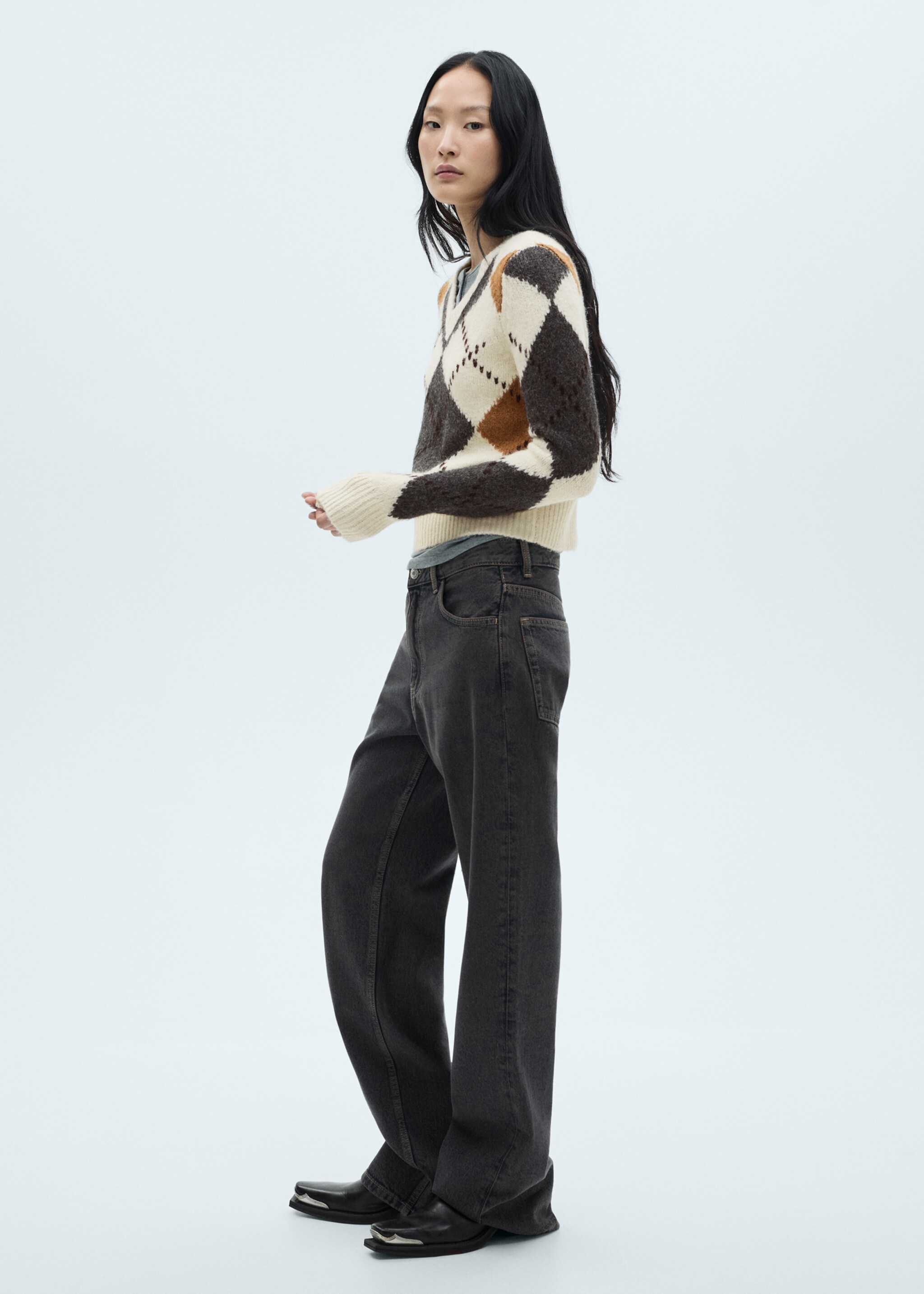 Diamond V-neck sweater - General plane, Ecru. Ref: 77039050-00.