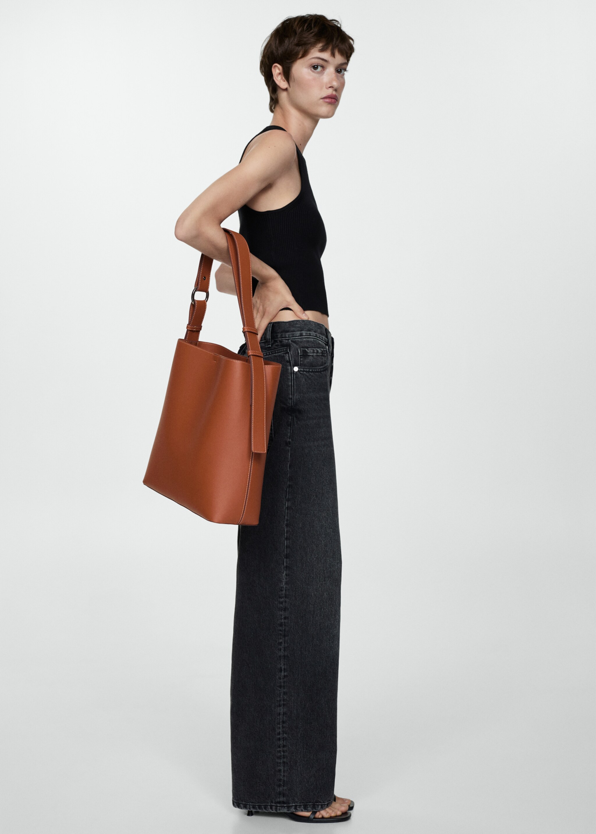 Short handle shopper bag - General plane, Leather. Ref: 77040263-00.