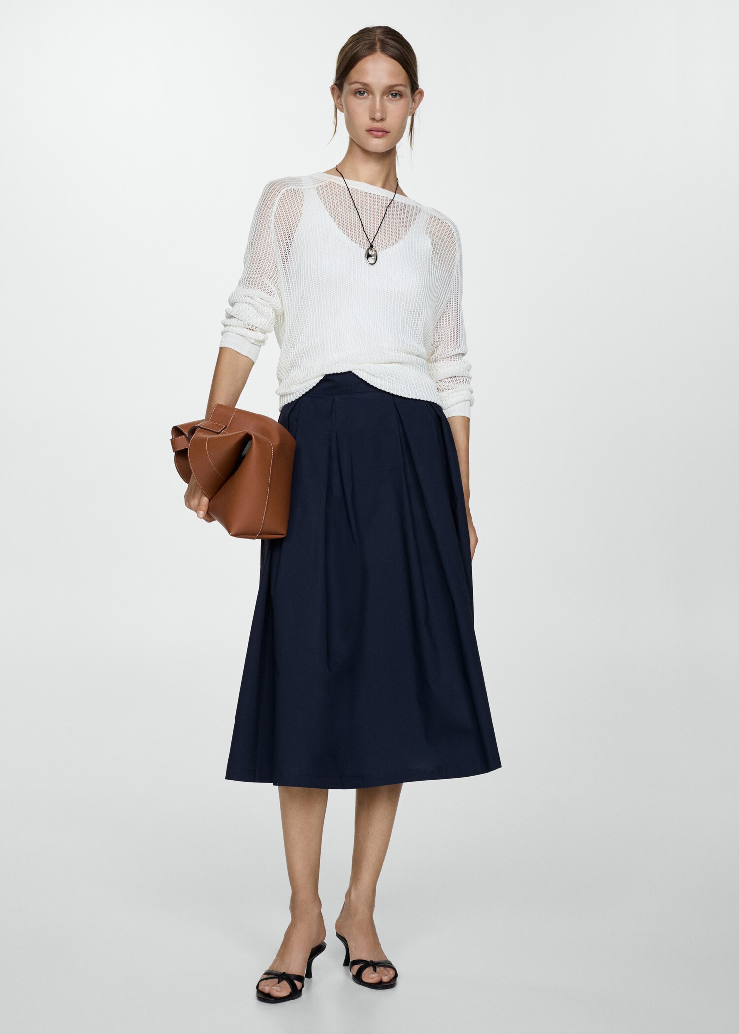 Pleated midi skirt - General plane