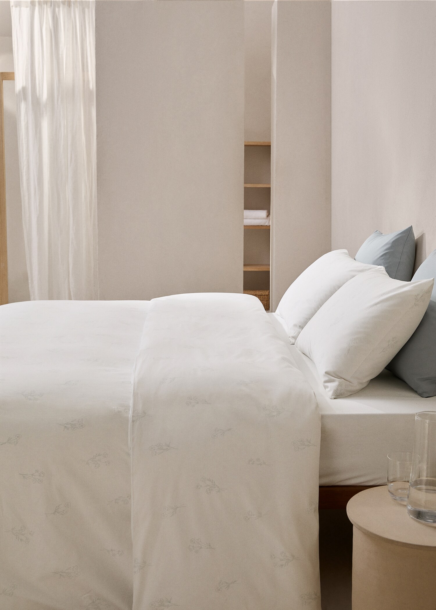 Floral duvet cover for single bed - General plane