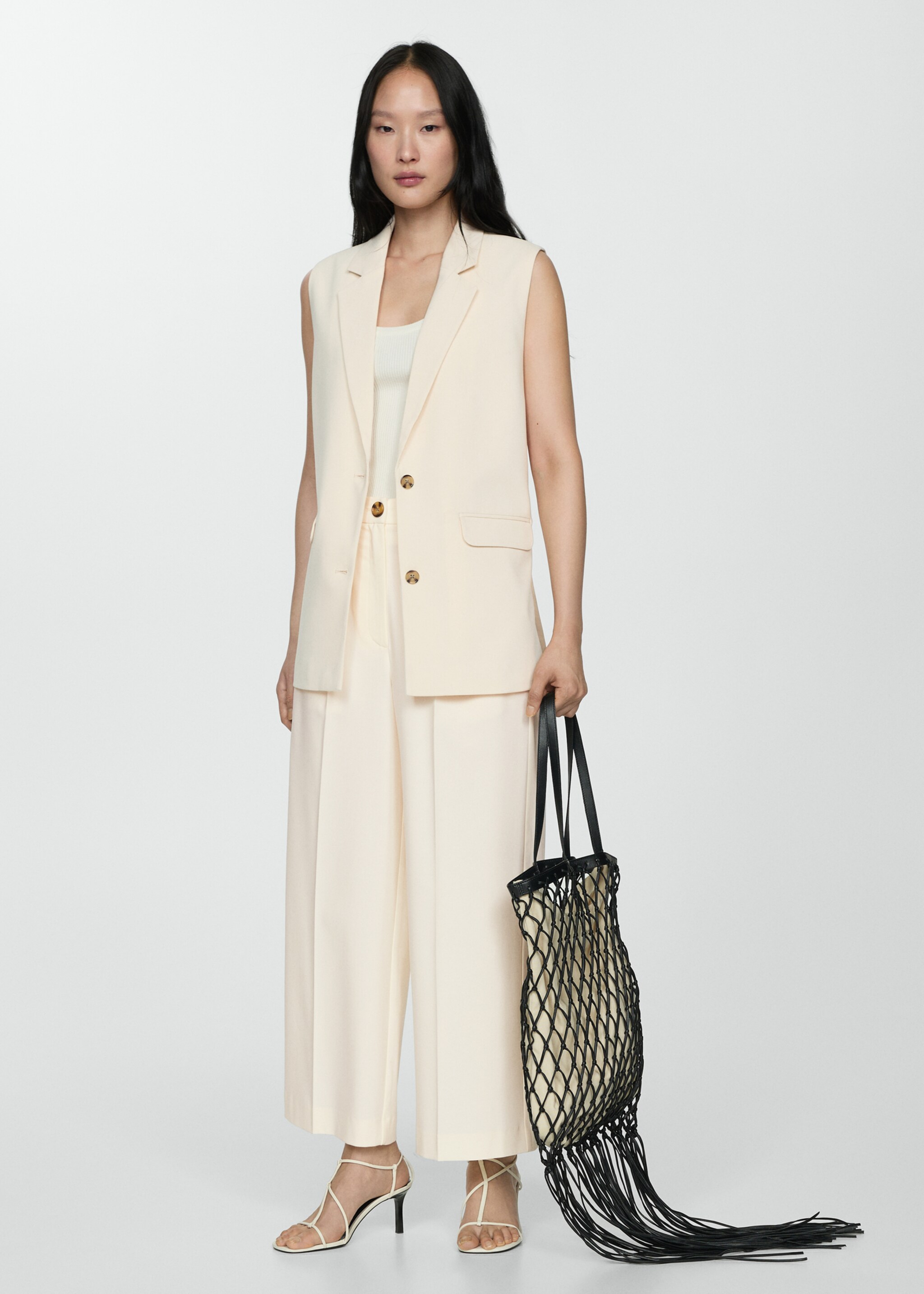Pleated culottes trousers - General plane, Ecru. Ref: 77042913-00.