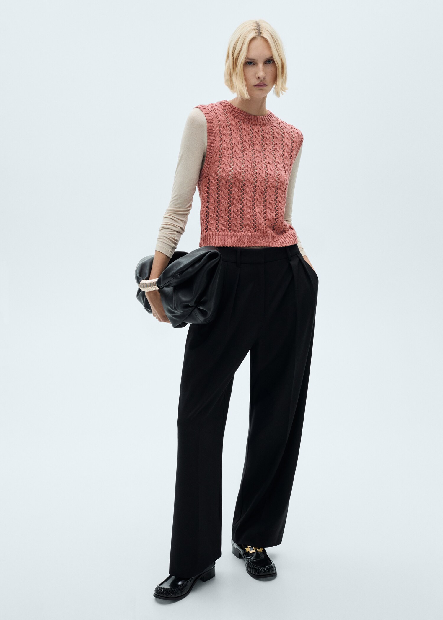 Knitted gilet with openwork details - General plane