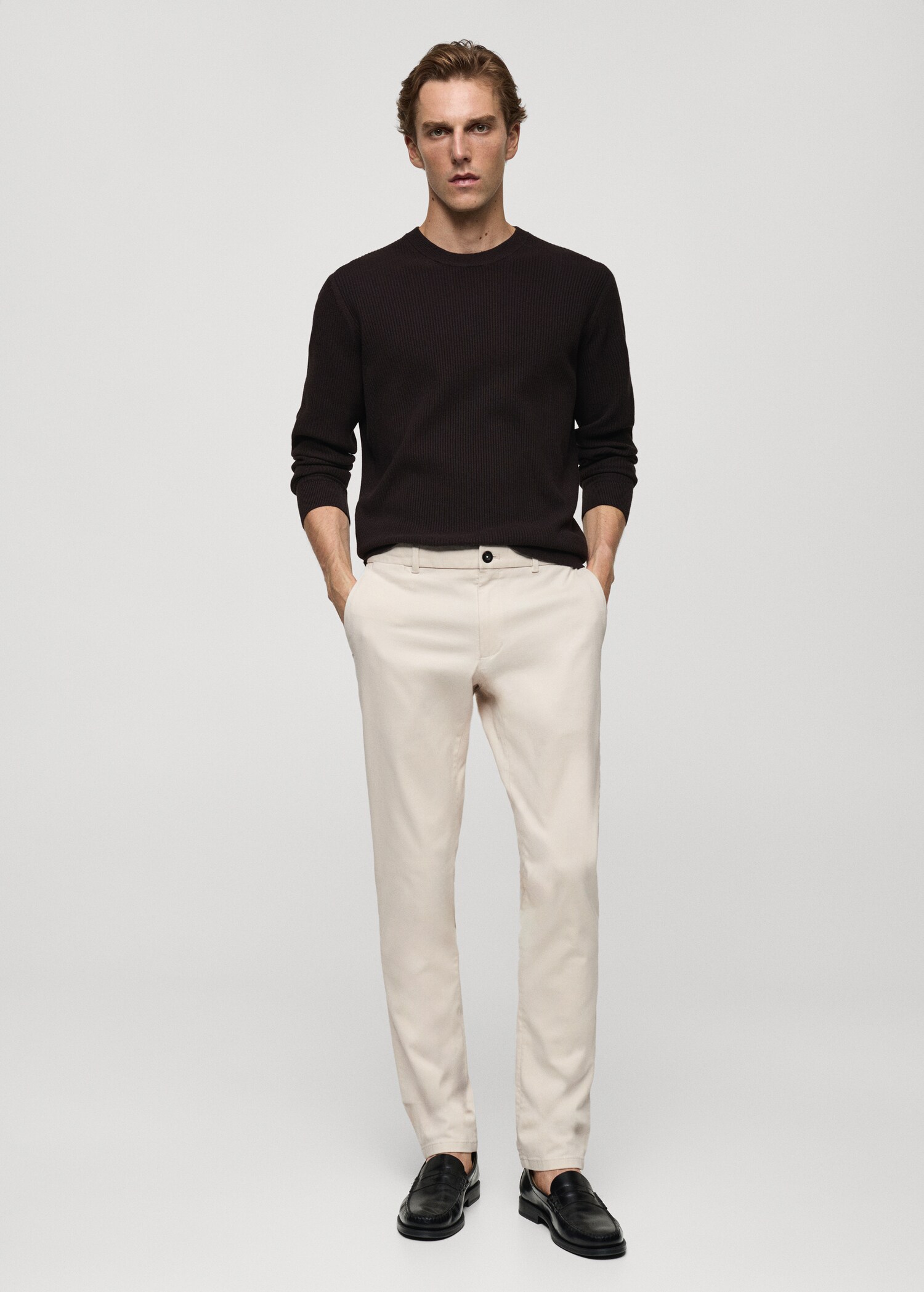 Pantalons xinesos slim fit sarja - Pla general