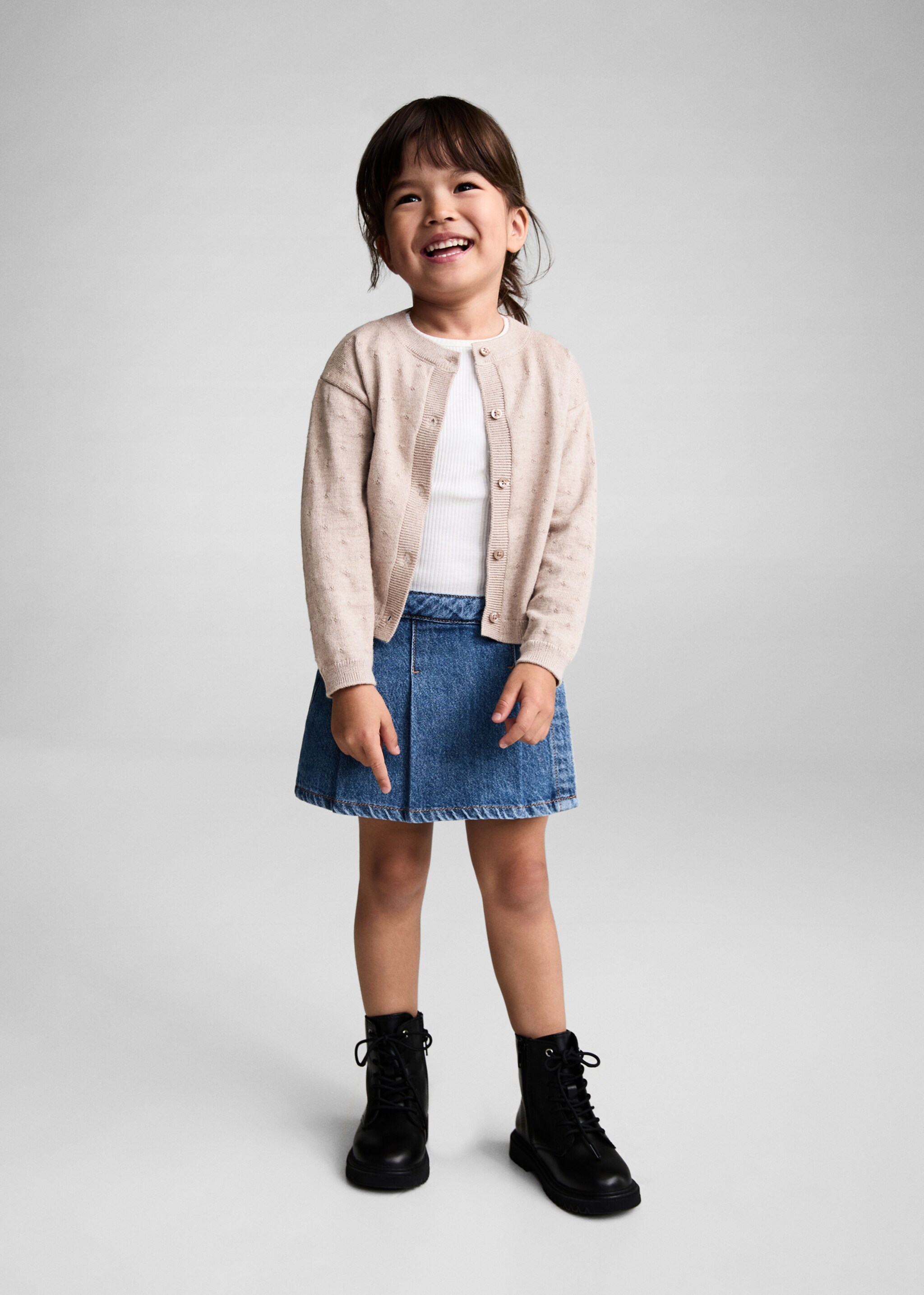 Button knit cardigan - General plane, Sand. Ref: 77045152-00.