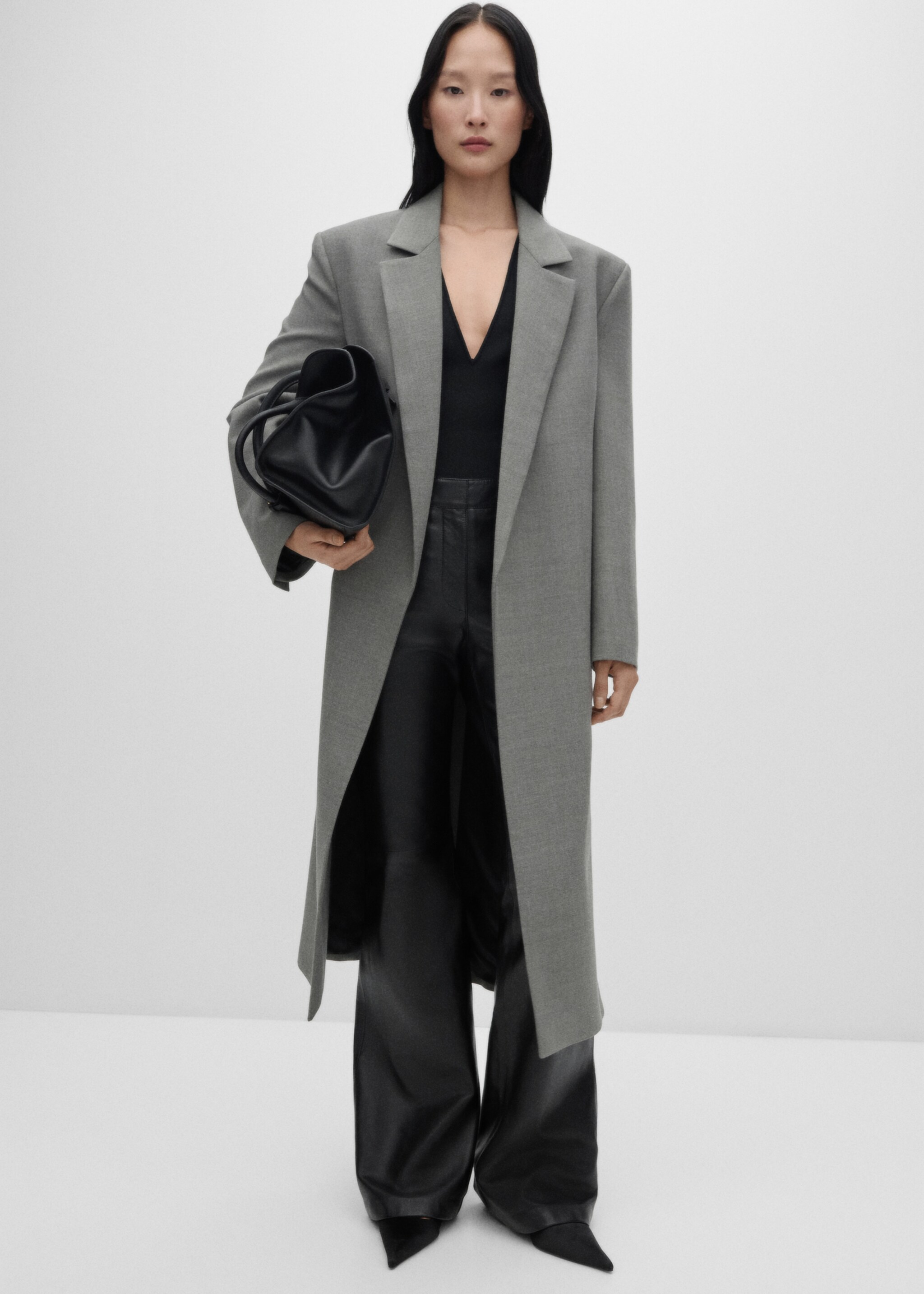 Flared leather trousers - General plane, Black. Ref: 77045656-00.