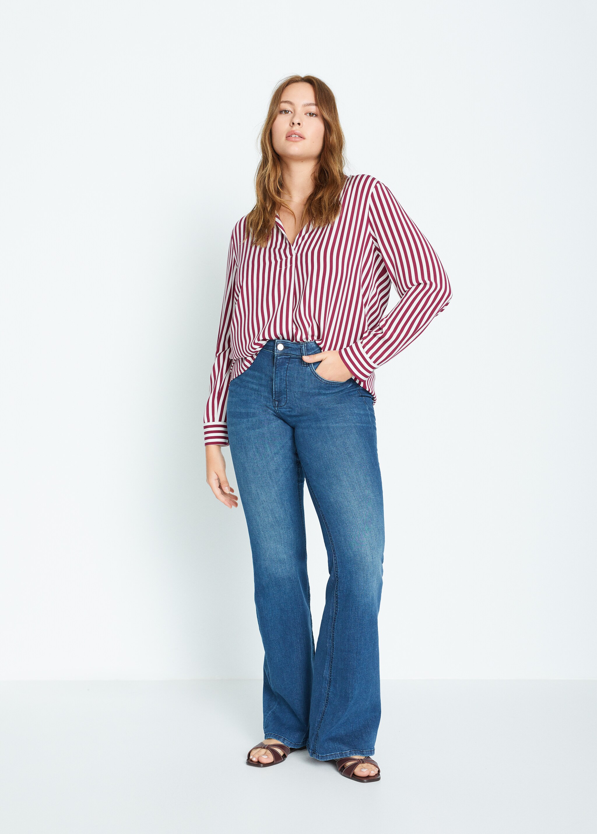 Flowy printed blouse - General plane