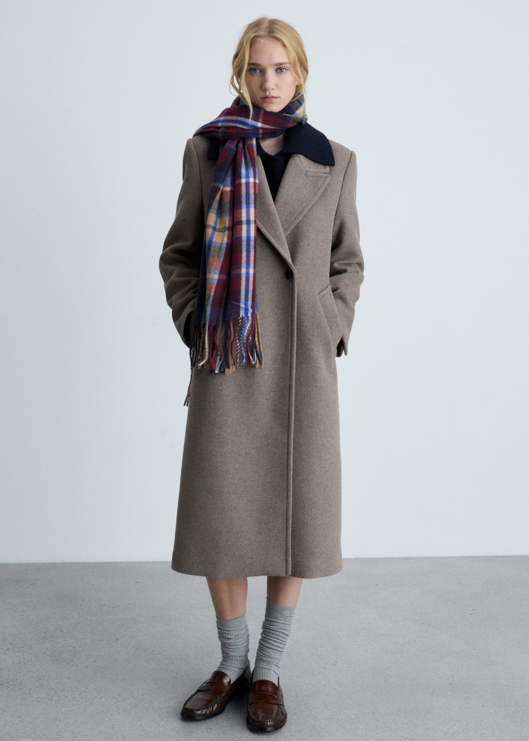 Check scarf with fringed ends - General plane