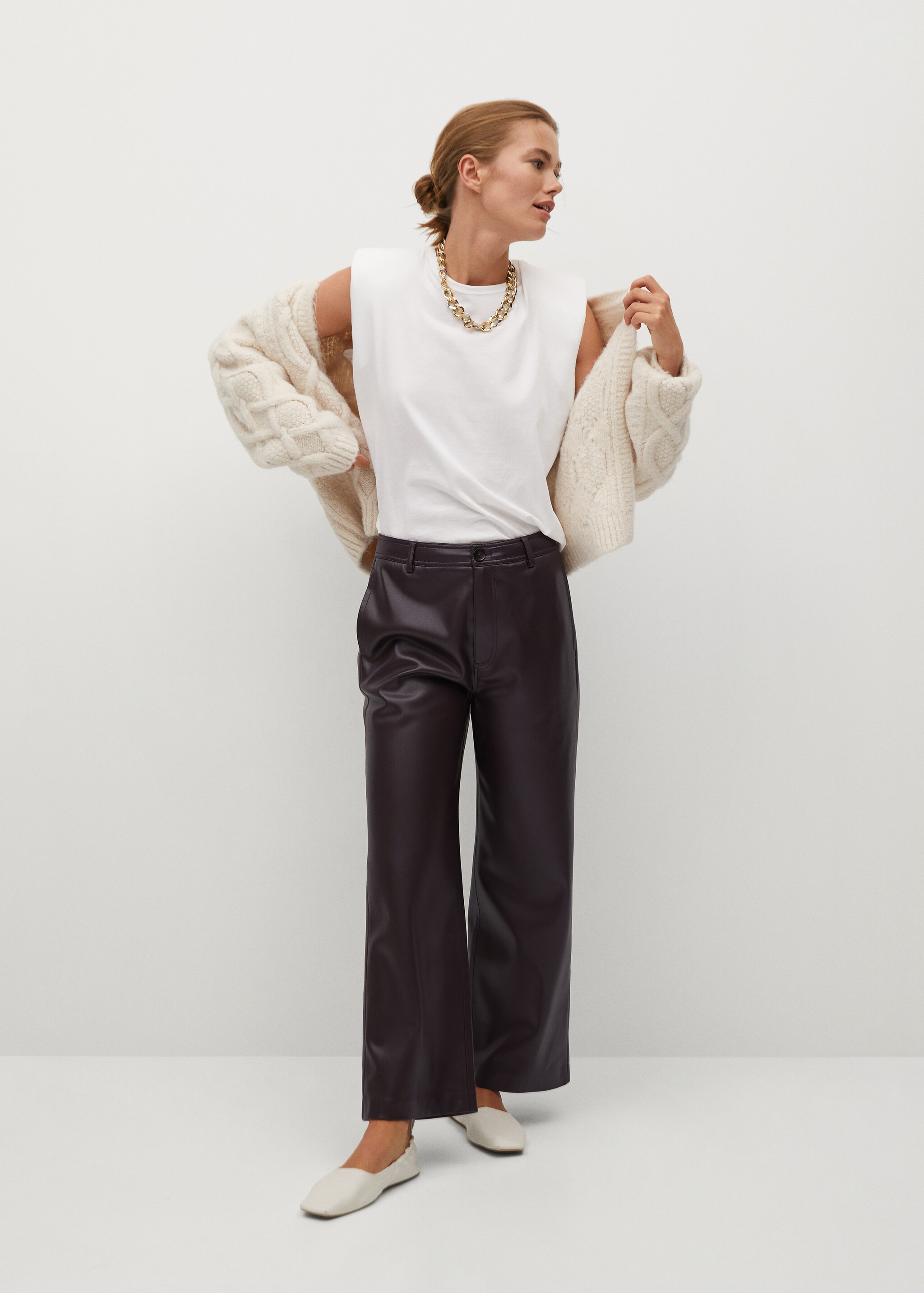 Pantalón culotte efecto piel - Plano general