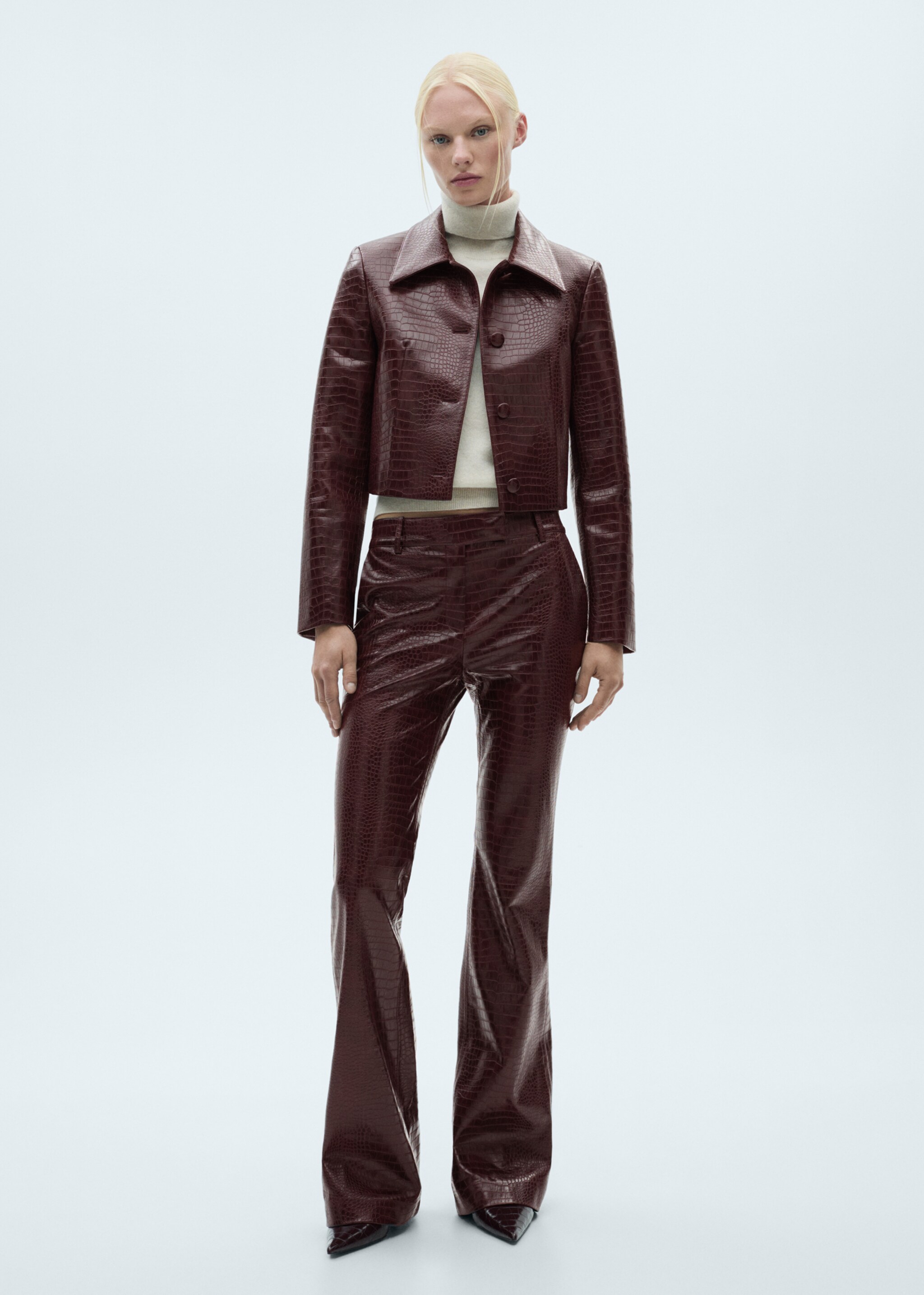 Crocodrile-effect cropped jacket - General plane, Burgundy. Ref: 77047692-00.