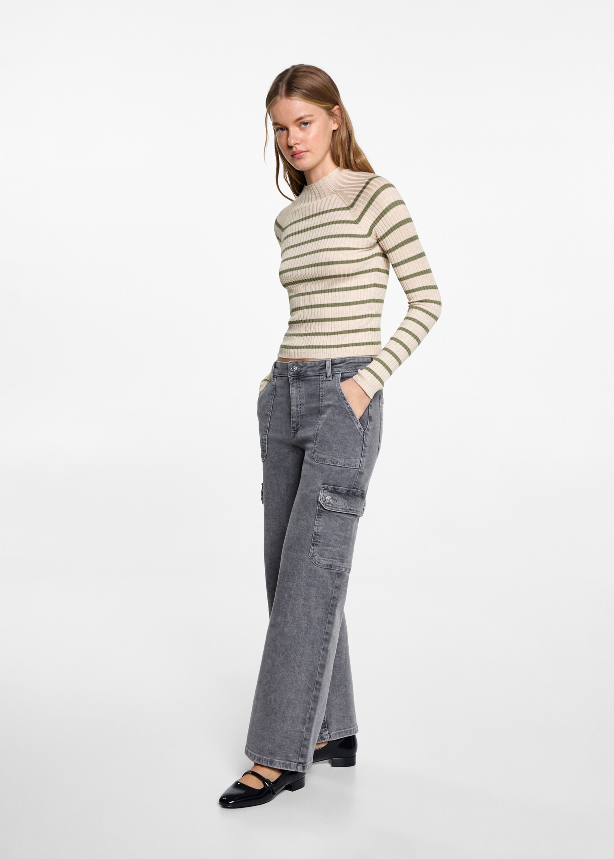 Turtleneck ribbed sweater - General plane, Sand. Ref: 77048273-00.