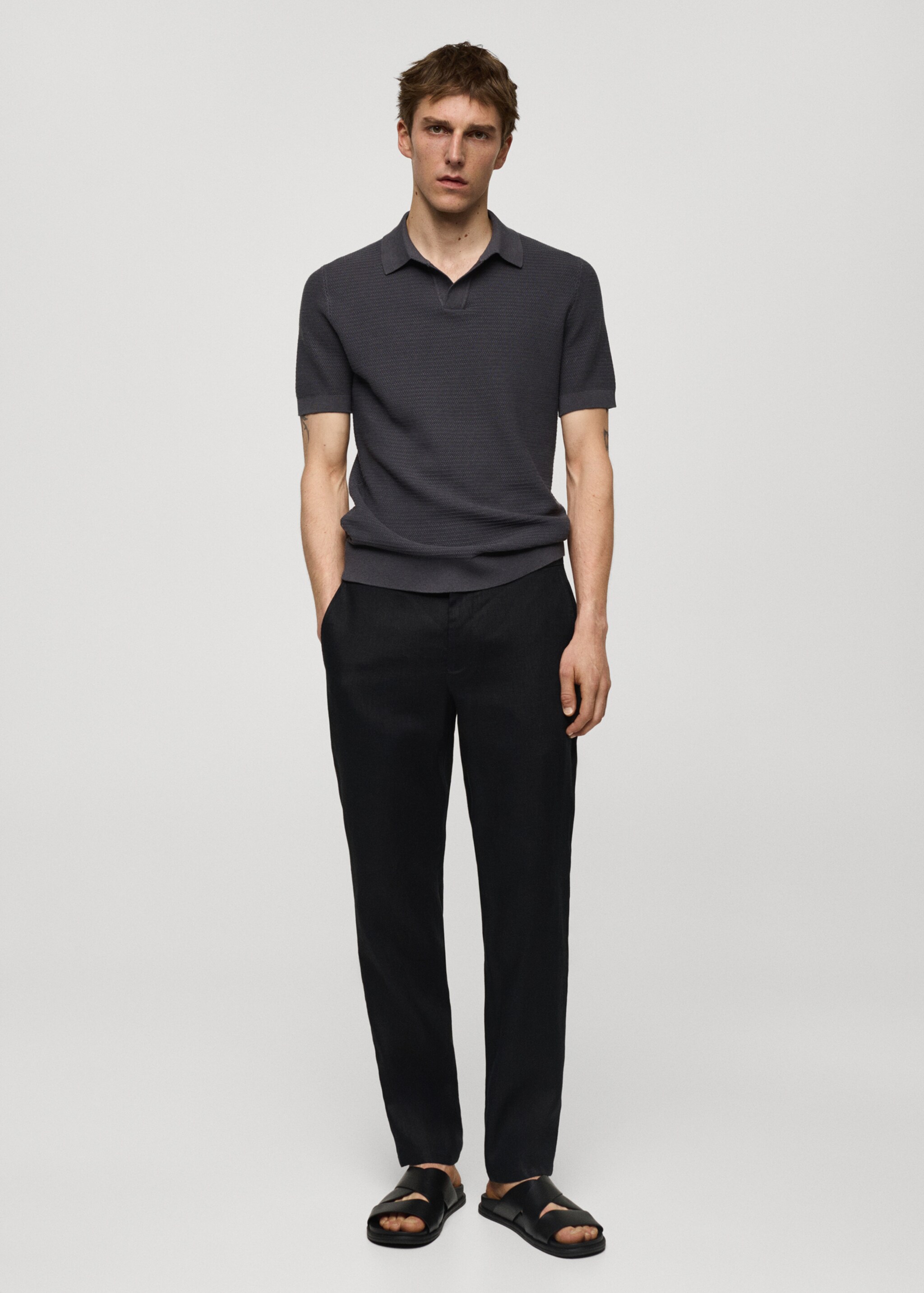 Slim-fit 100% linen trousers - General plane