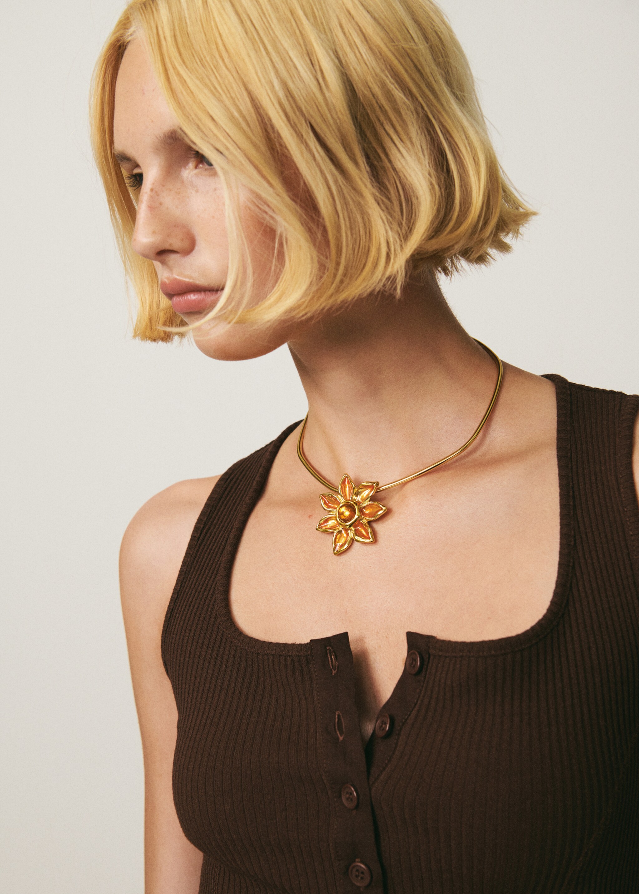 Starrer Choker - Allgemeine Ansicht, Gold. Ref: 77050598-00.