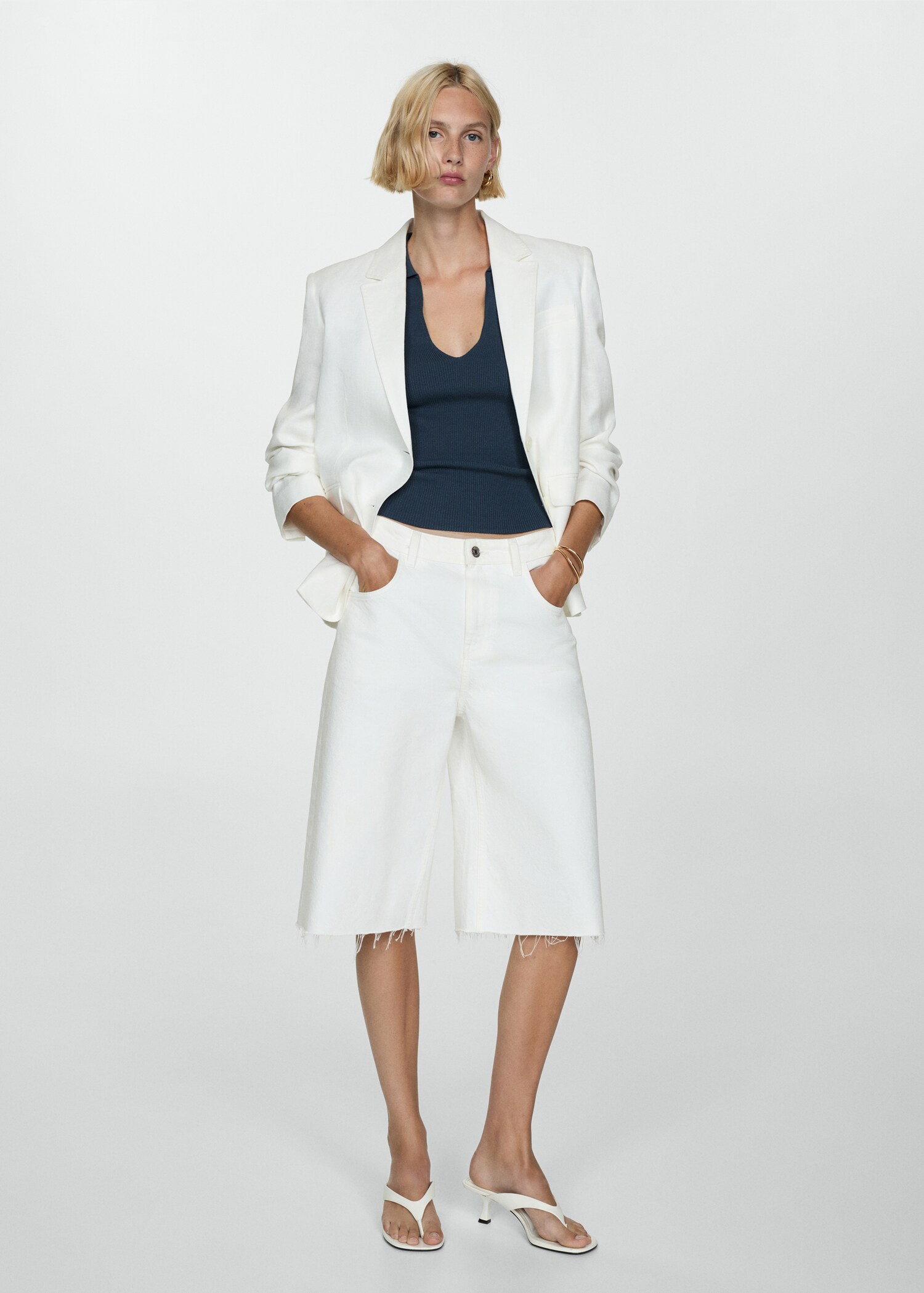 Polo-neck knitted top - General plane