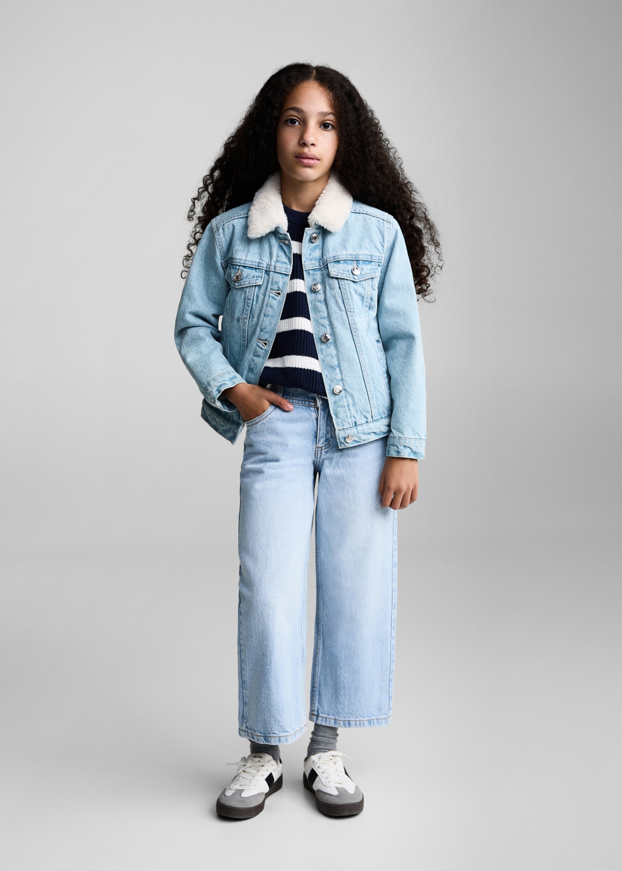 Fur-effect inner jacket - General plane, Light Blue. Ref: 77054434-00.